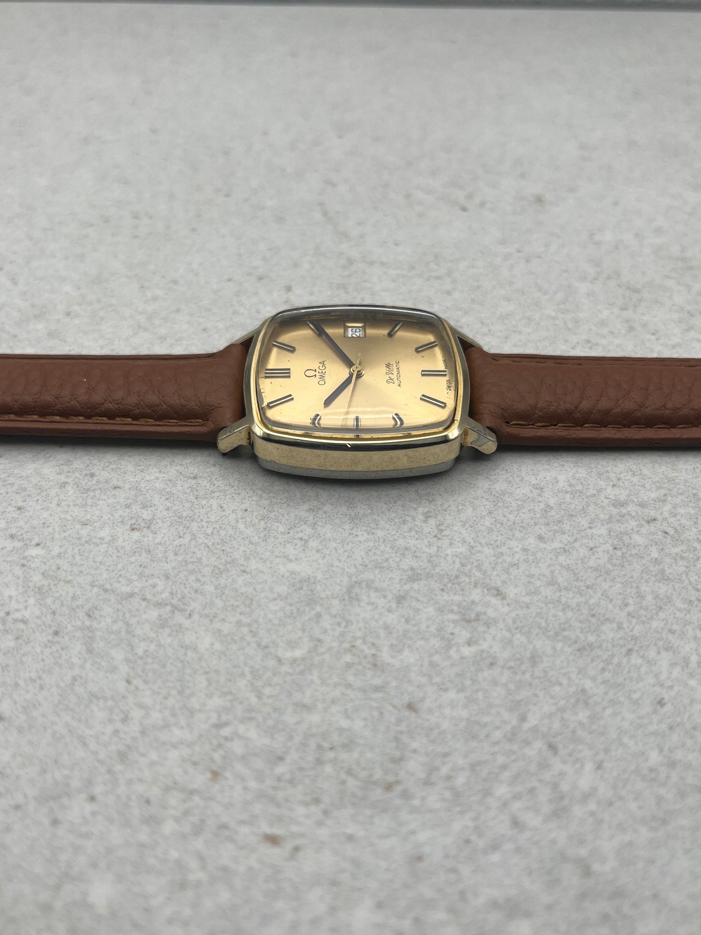 Omega DeVille Automatic Date 166.053