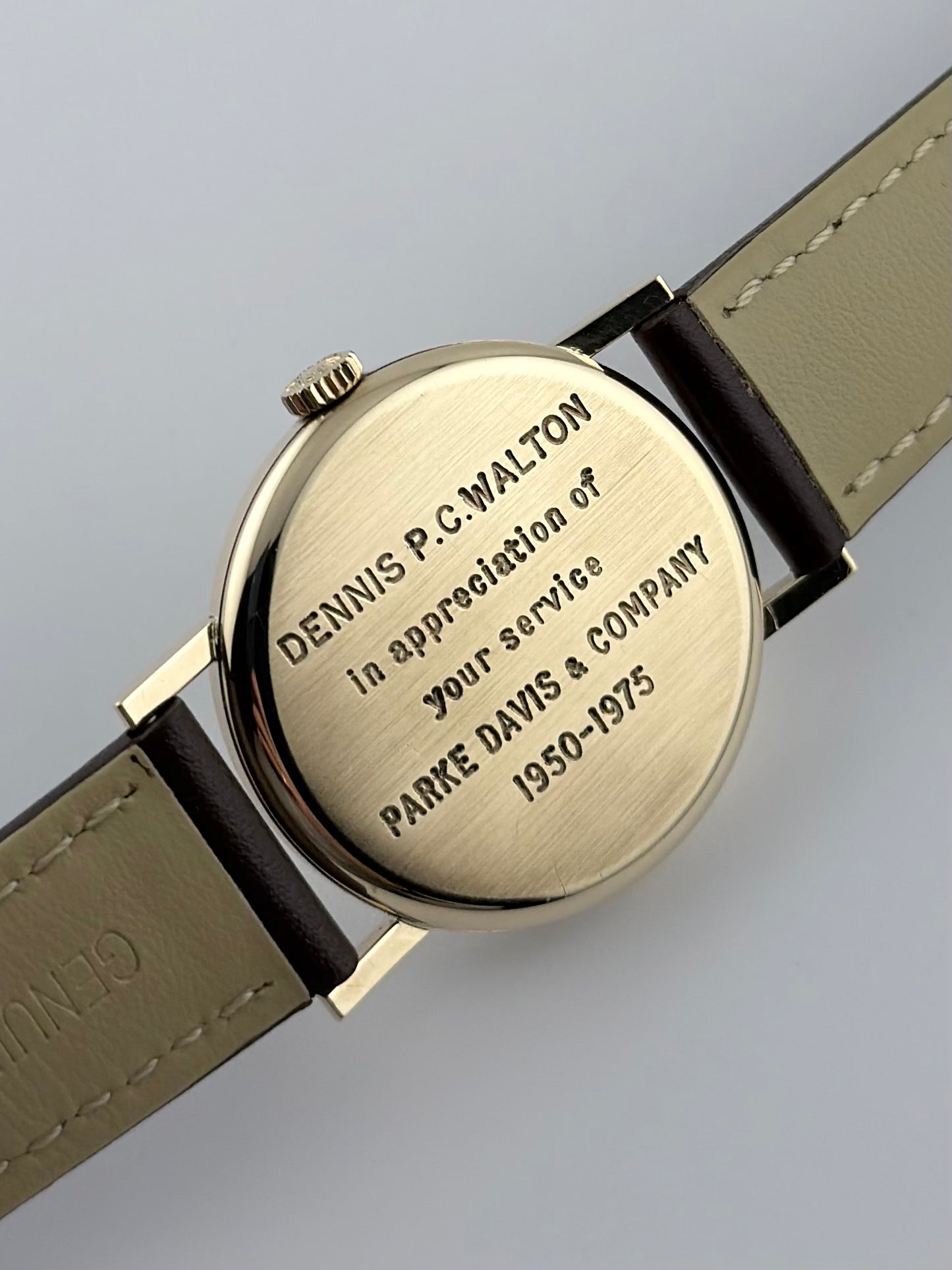 Longines Manual Wind - 9ct Solid Gold - 23040 - Box and Papers