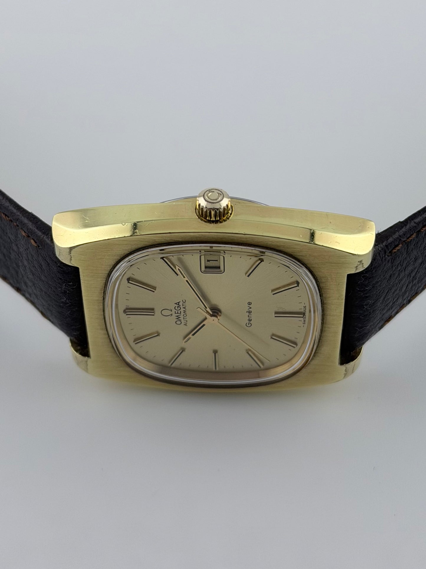 Omega Geneve Automatic Date TV Dial 166.0190