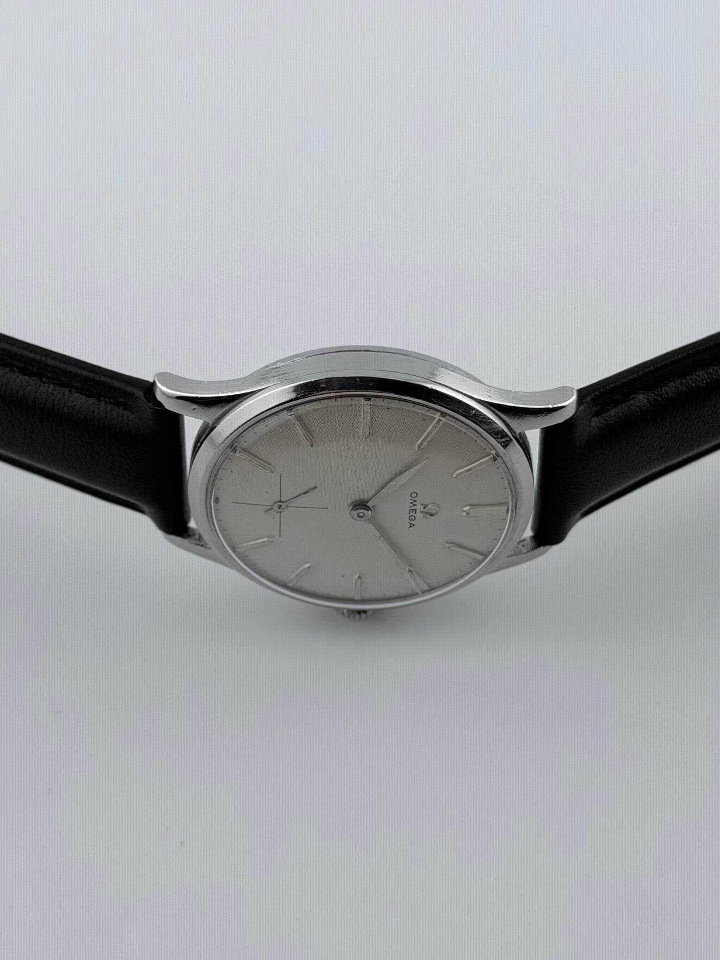 Omega Manual Wind - 13322 - Sub Secs - Linen Dial