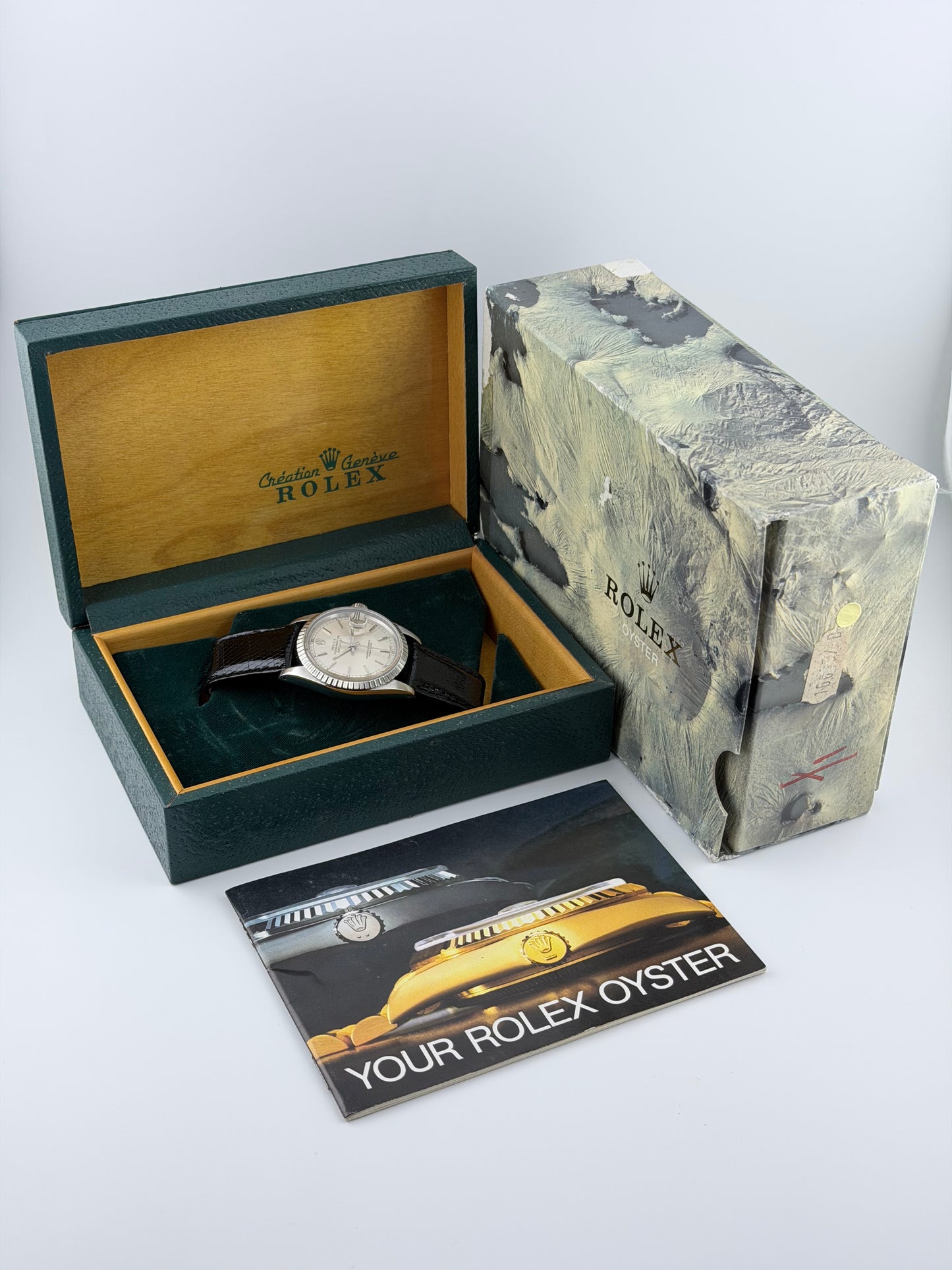 Rolex Datejust Oyster Perpetual - 16030 - Original Box and Booklet
