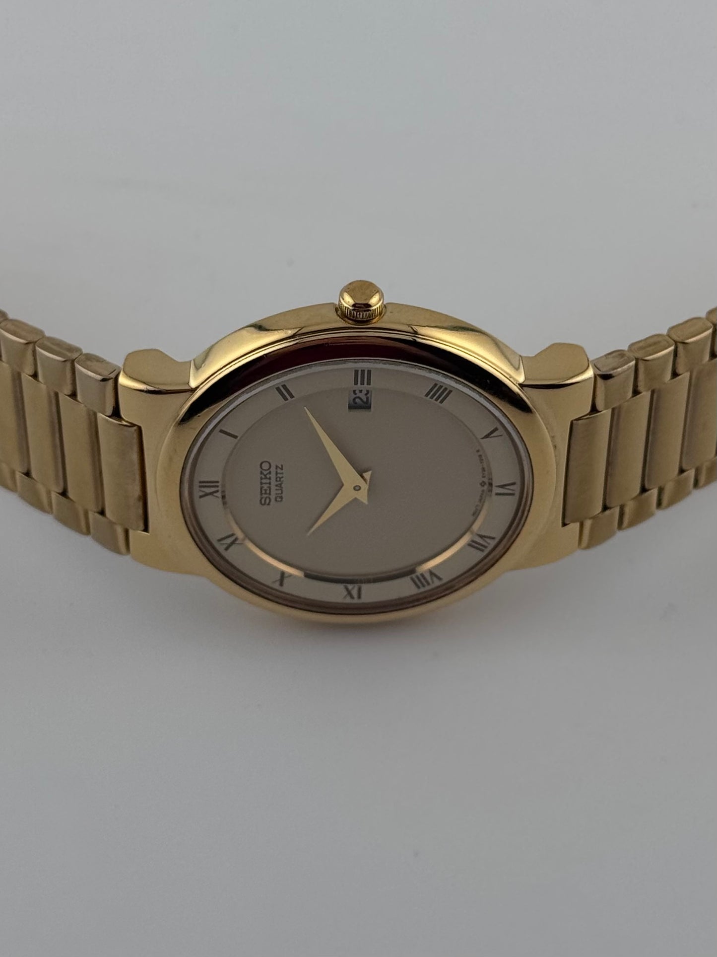 Seiko Quartz Date just - 5Y39-7140