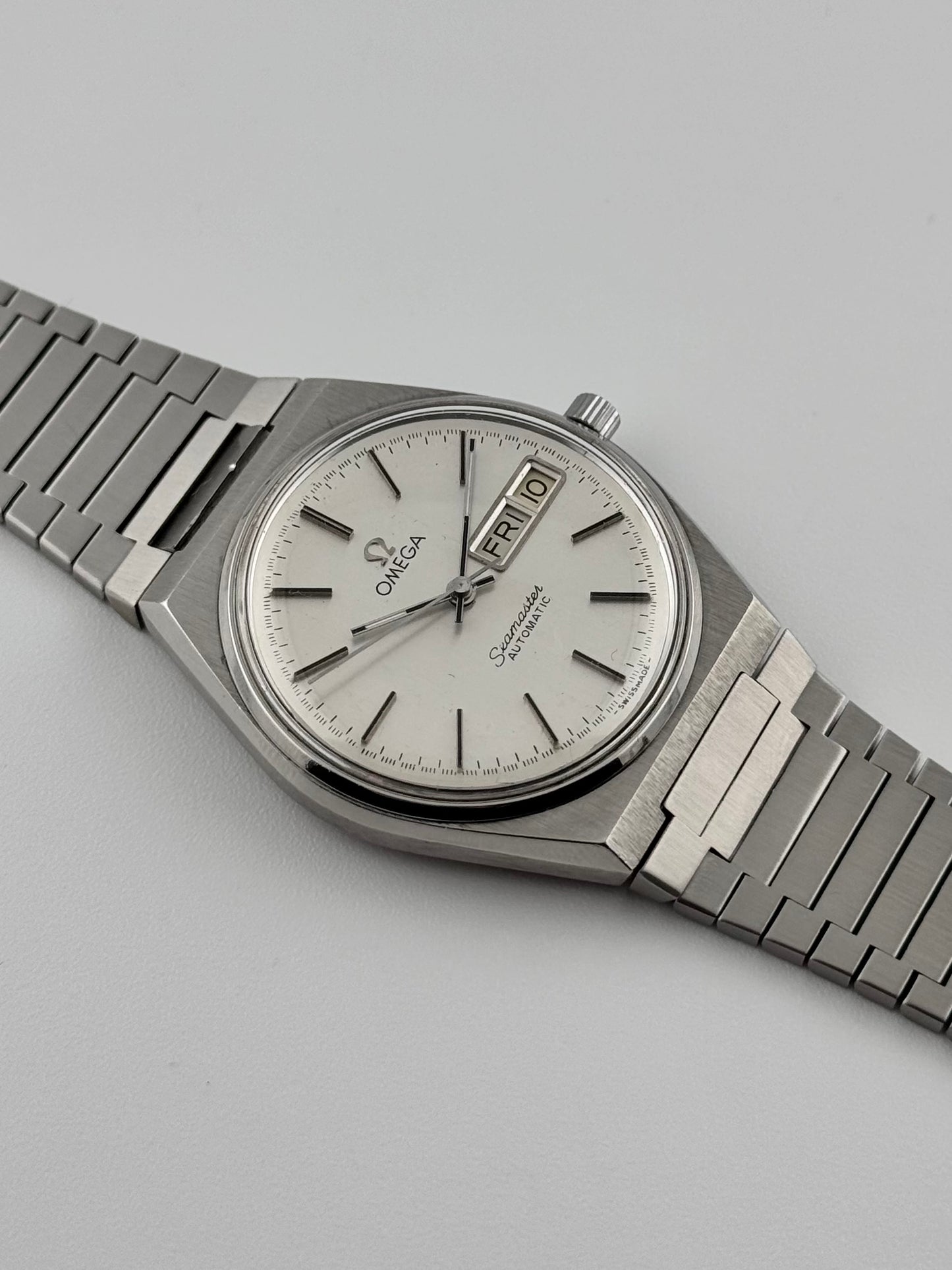 Omega Seamaster Automatic Day-Date 166.0215 with box