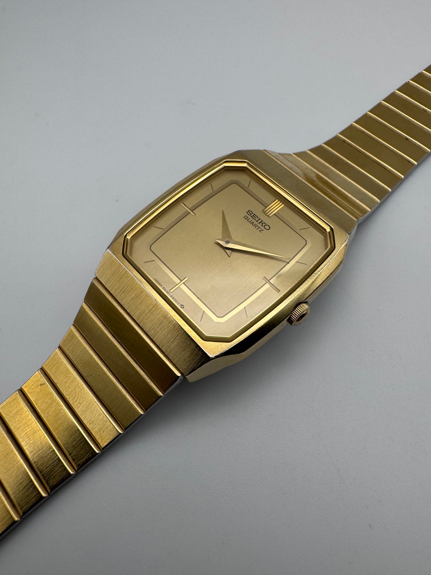 Seiko Tank Quartz 6530-5530