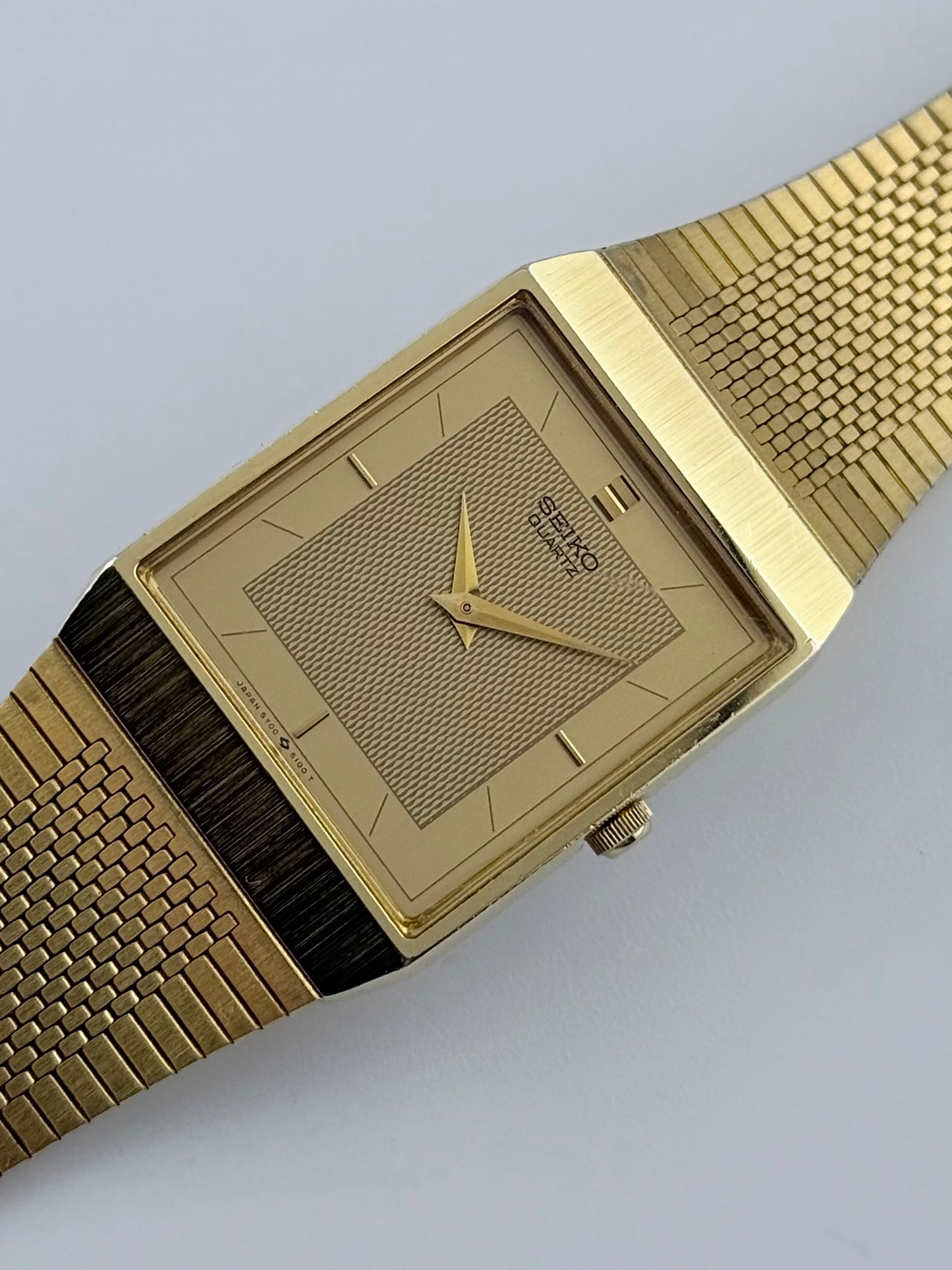 Seiko Tank Quartz - 5Y00-5020