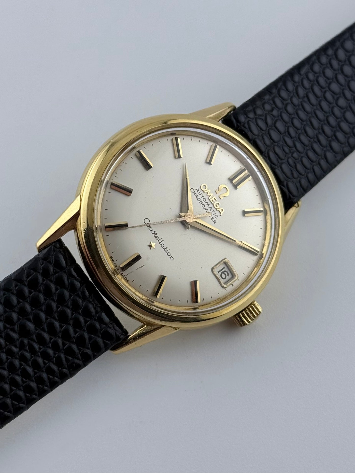 Omega Constellation Chronometer Automatic Date - 886 - Solid 18ct Gold - Rare
