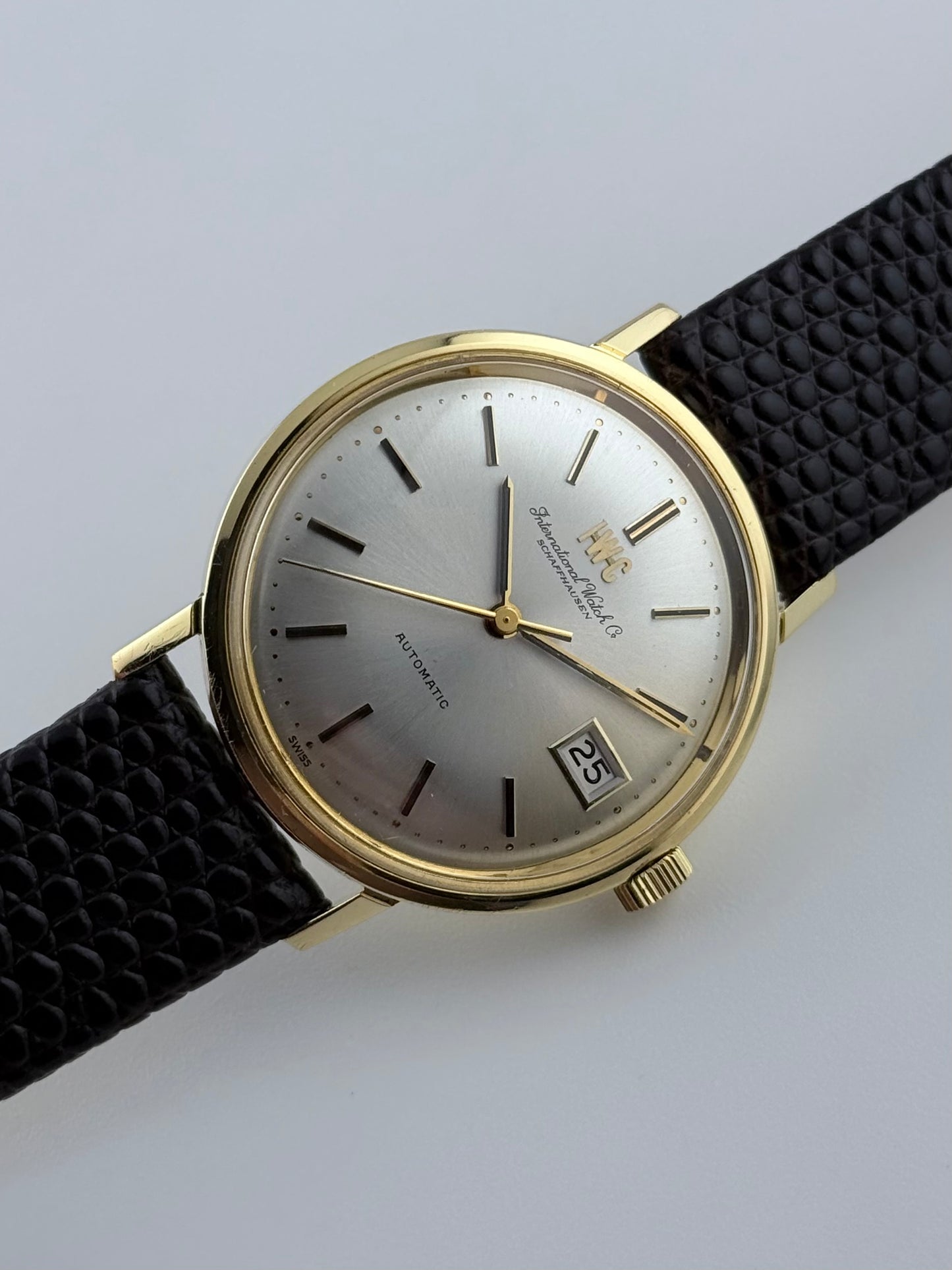 IWC Shaffhausen Automatic Date - 1818 - 18ct Gold- “Fish Crown” - OG Box