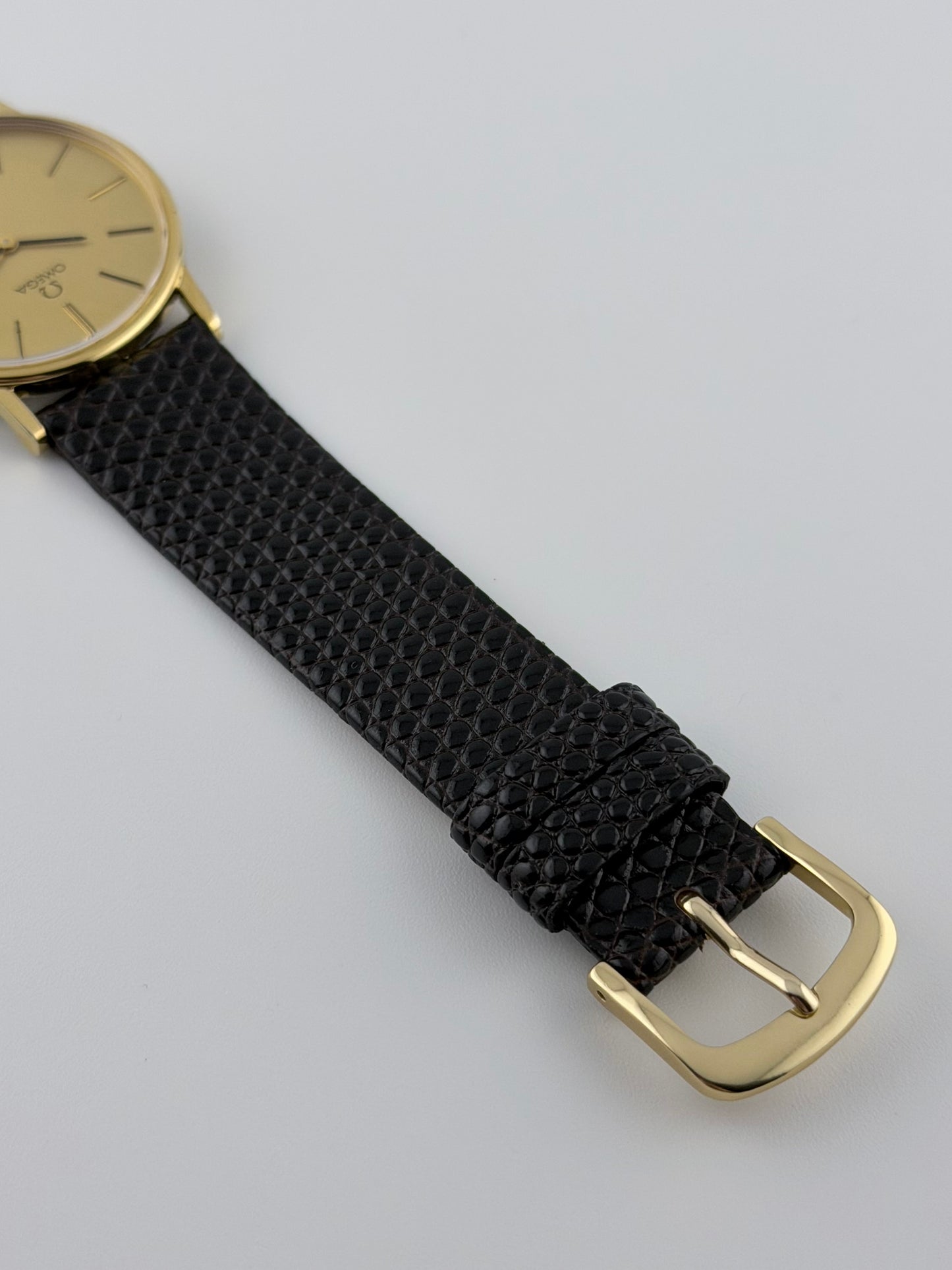 Omega De Ville Manual Wind - 111.140