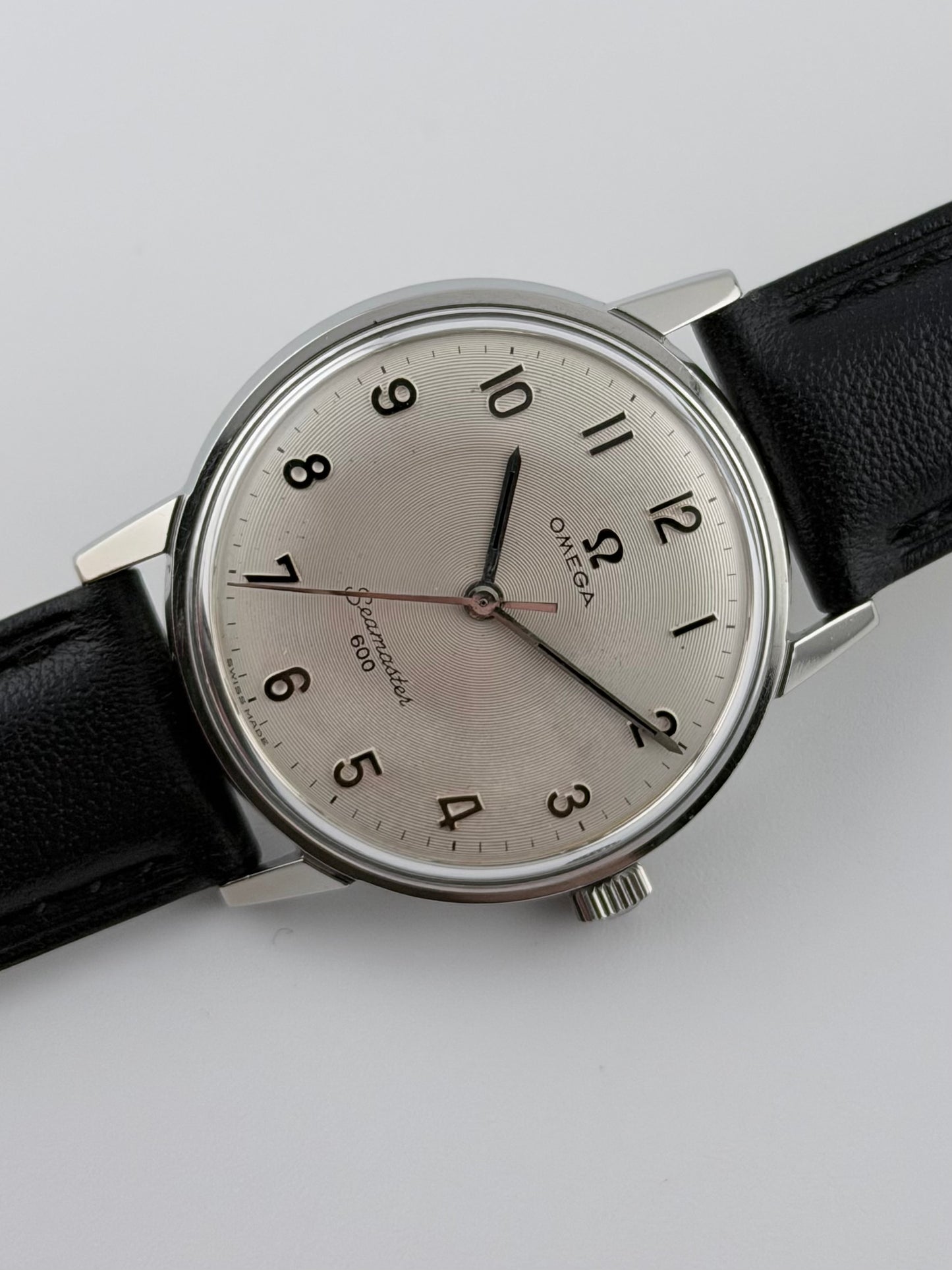 Omega Seamaster 600 Manual Wind - 135.011 - Concentric Circles - Ultra Rare!