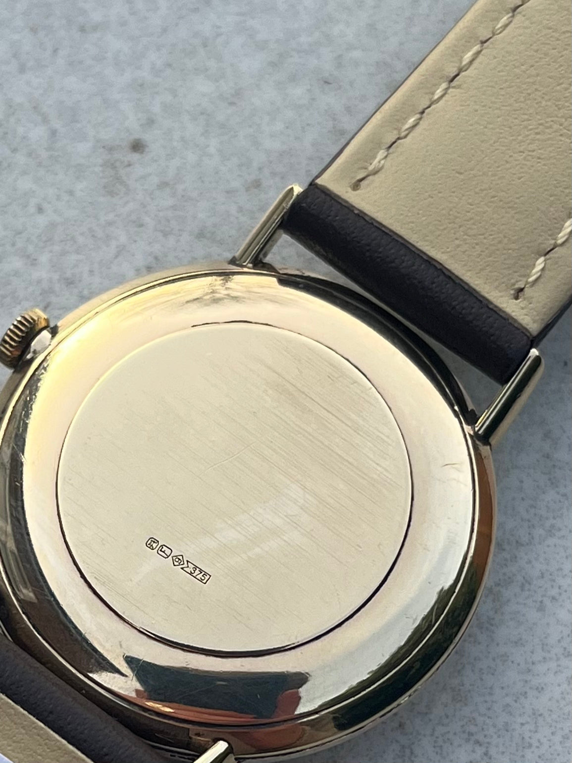 Omega Geneve Manual Wind 9ct Gold 131.25016