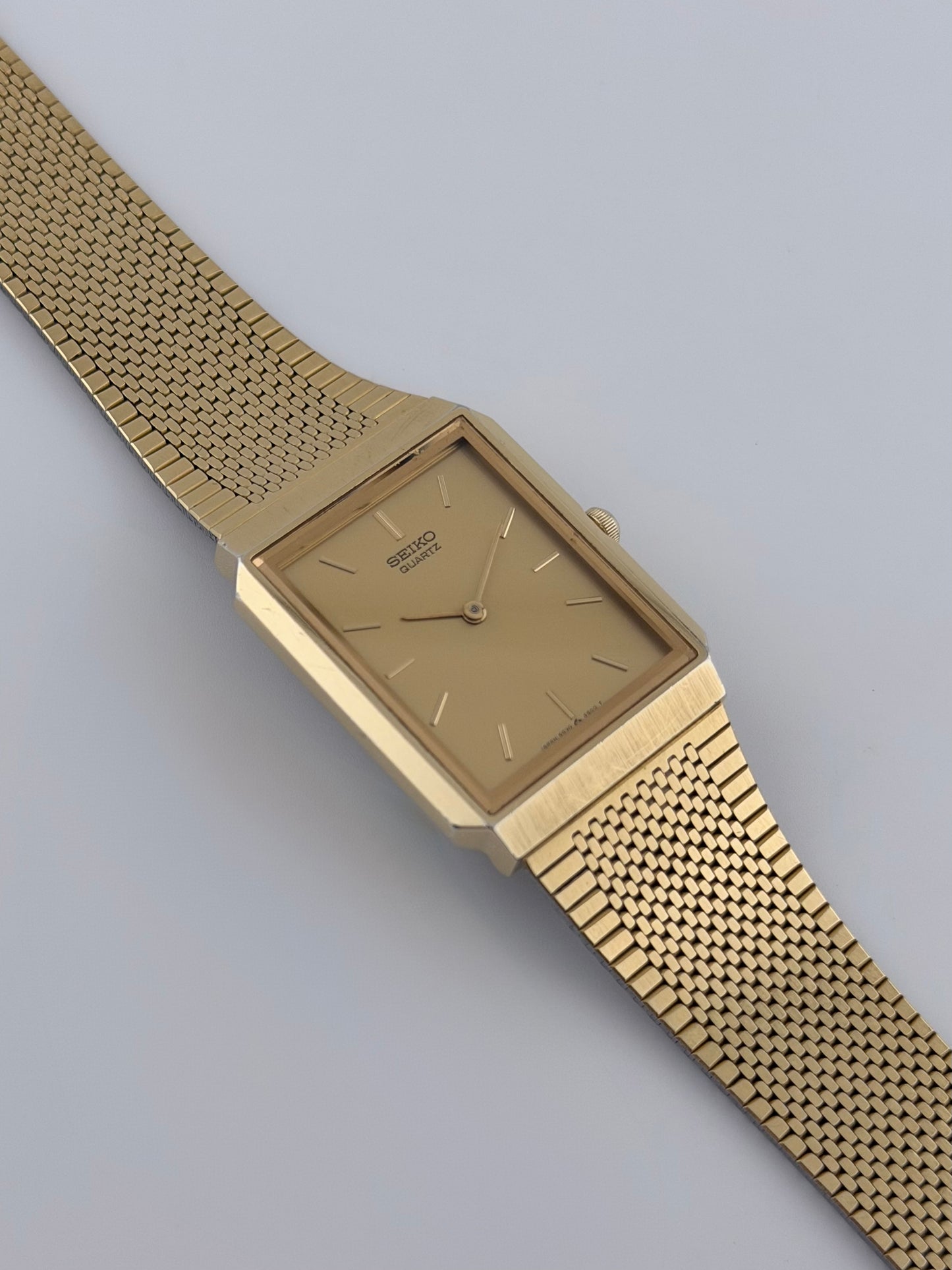 Seiko Tank Quartz 6530-5810