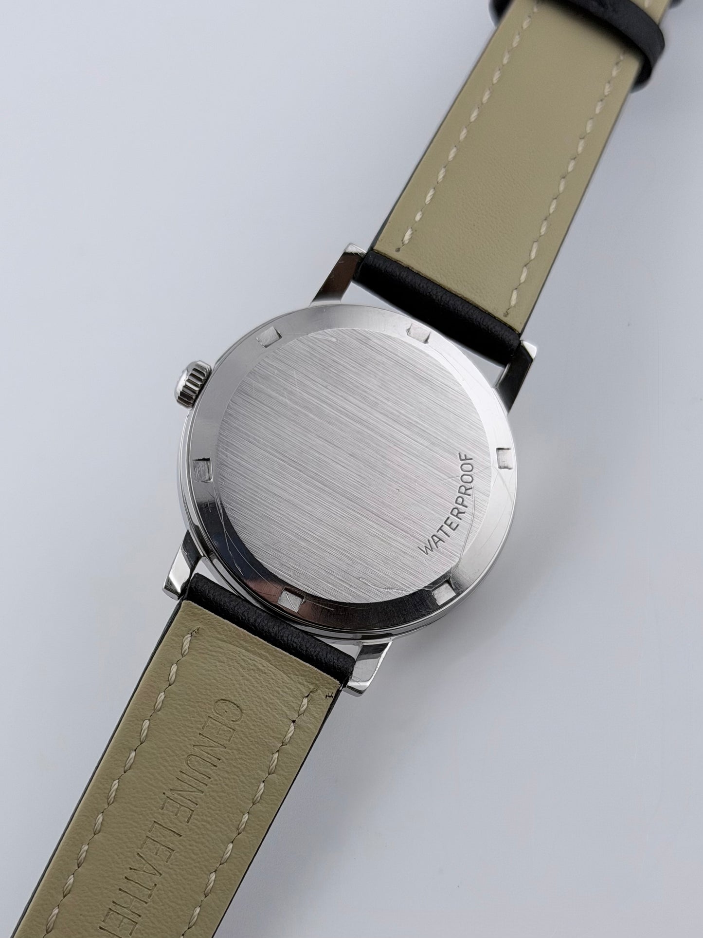 Omega Geneve Manual Wind 135.070 - Patina Dial