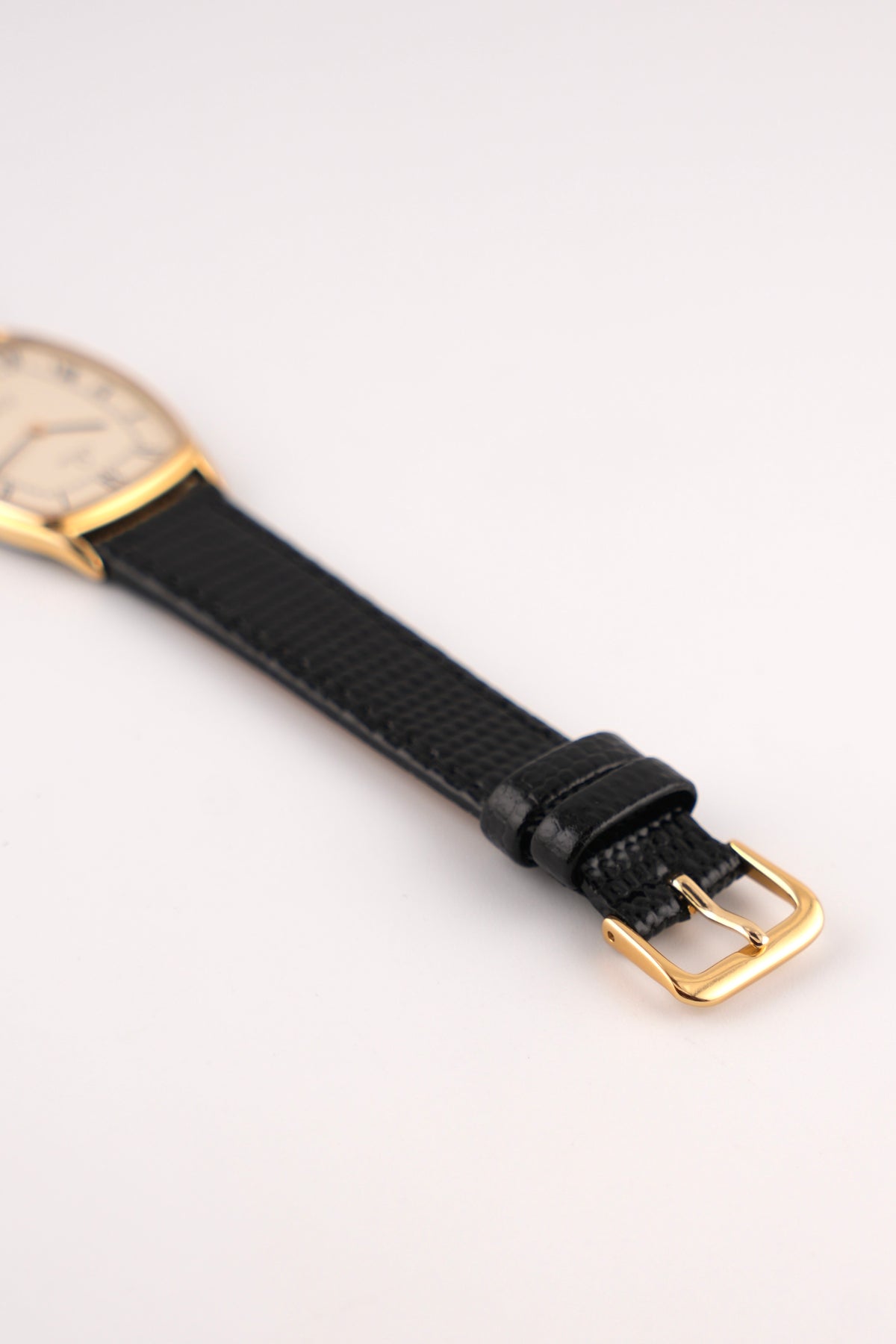 Omega DeVille Tonneau Quartz - 191.0100