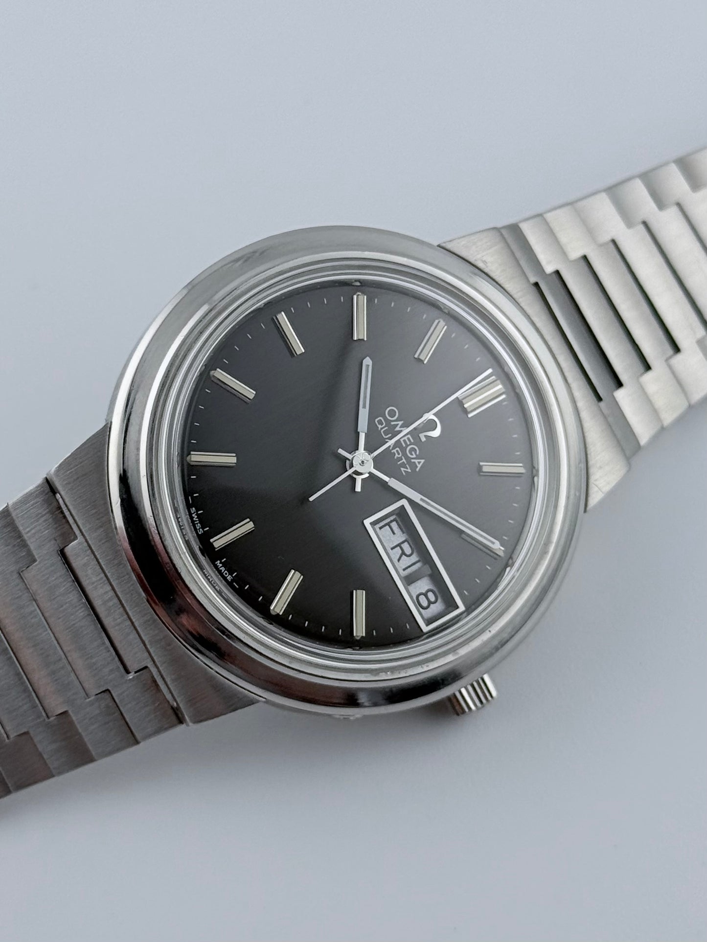 Omega Quartz Day-Date - 196.0058