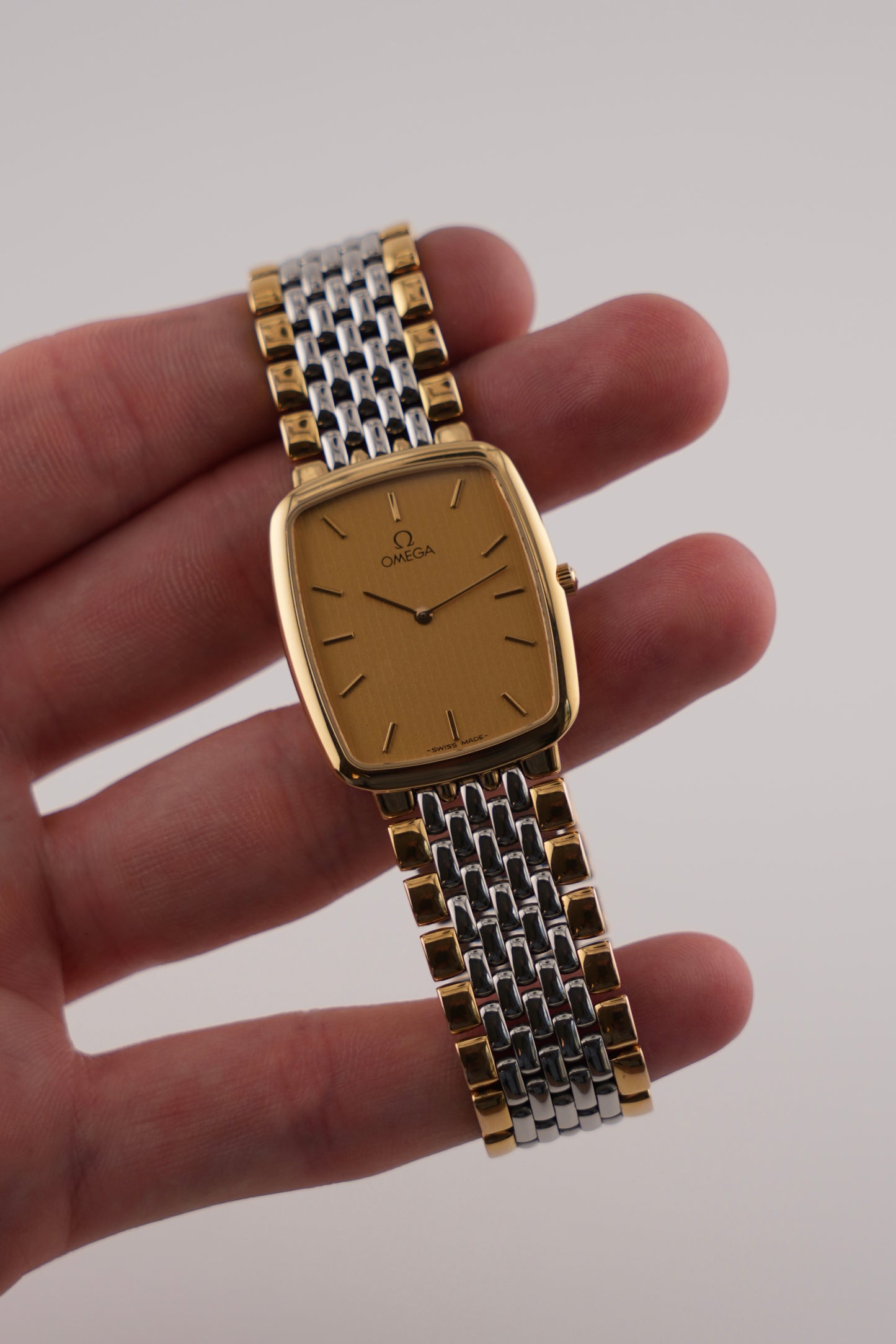 Omega De Ville Tank Quartz 395.0876.2 - Original Bracelet