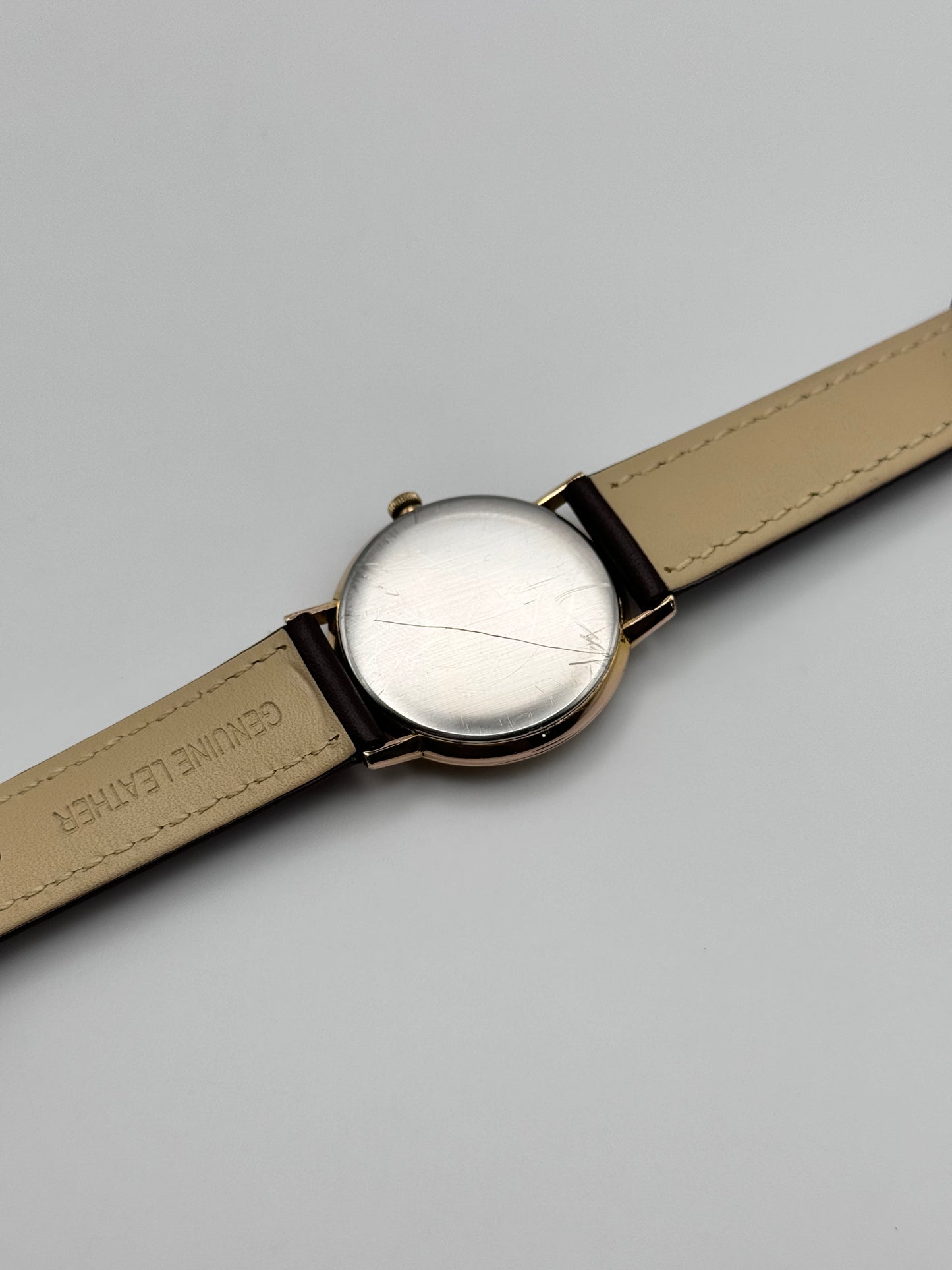 Omega Geneve Manual Wind 131.015 - Rare Linen Dial