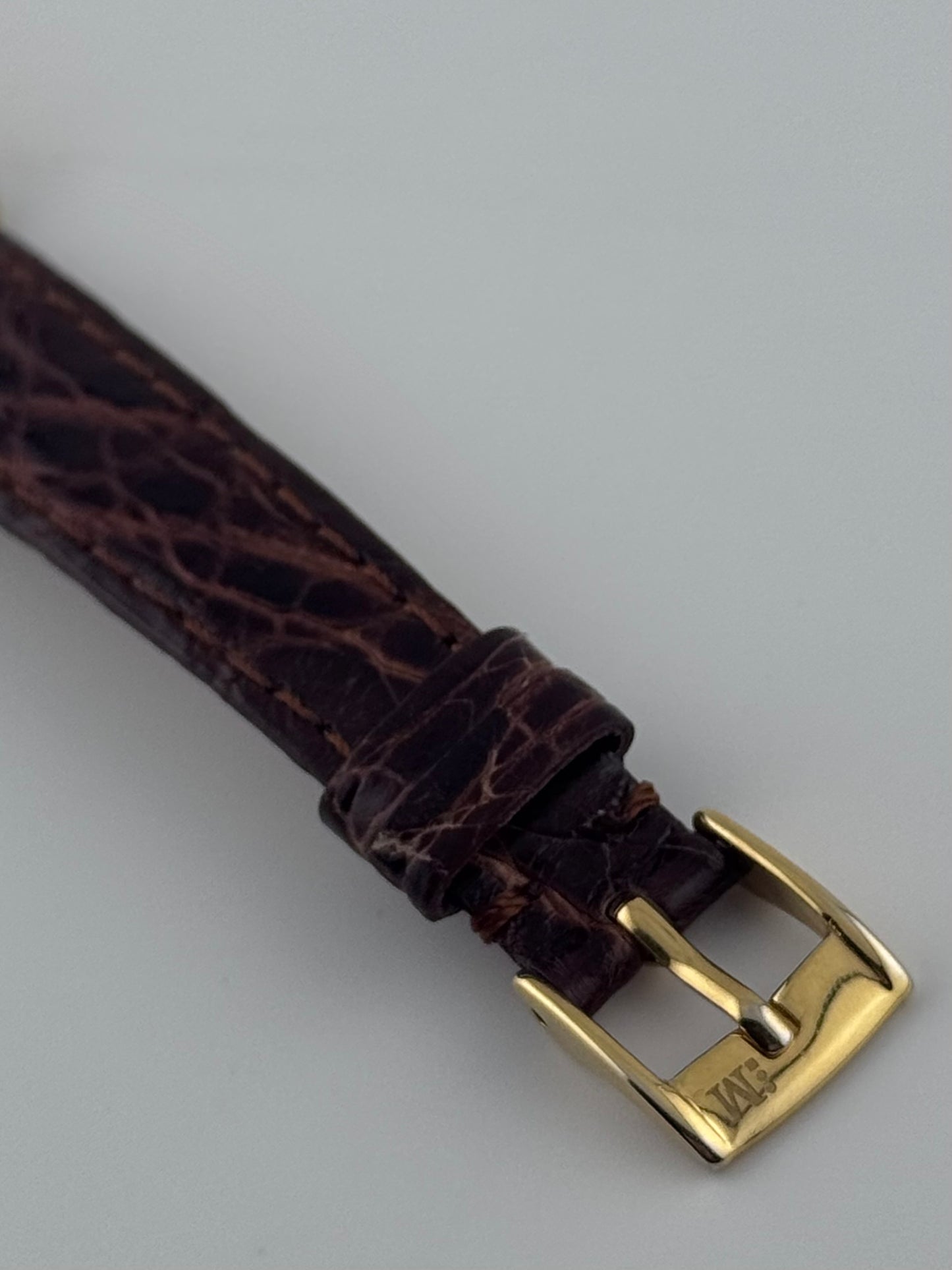 Jaeger LeCoultre Voguematic 22004 Automatic 18ct Solid Gold - Unisex