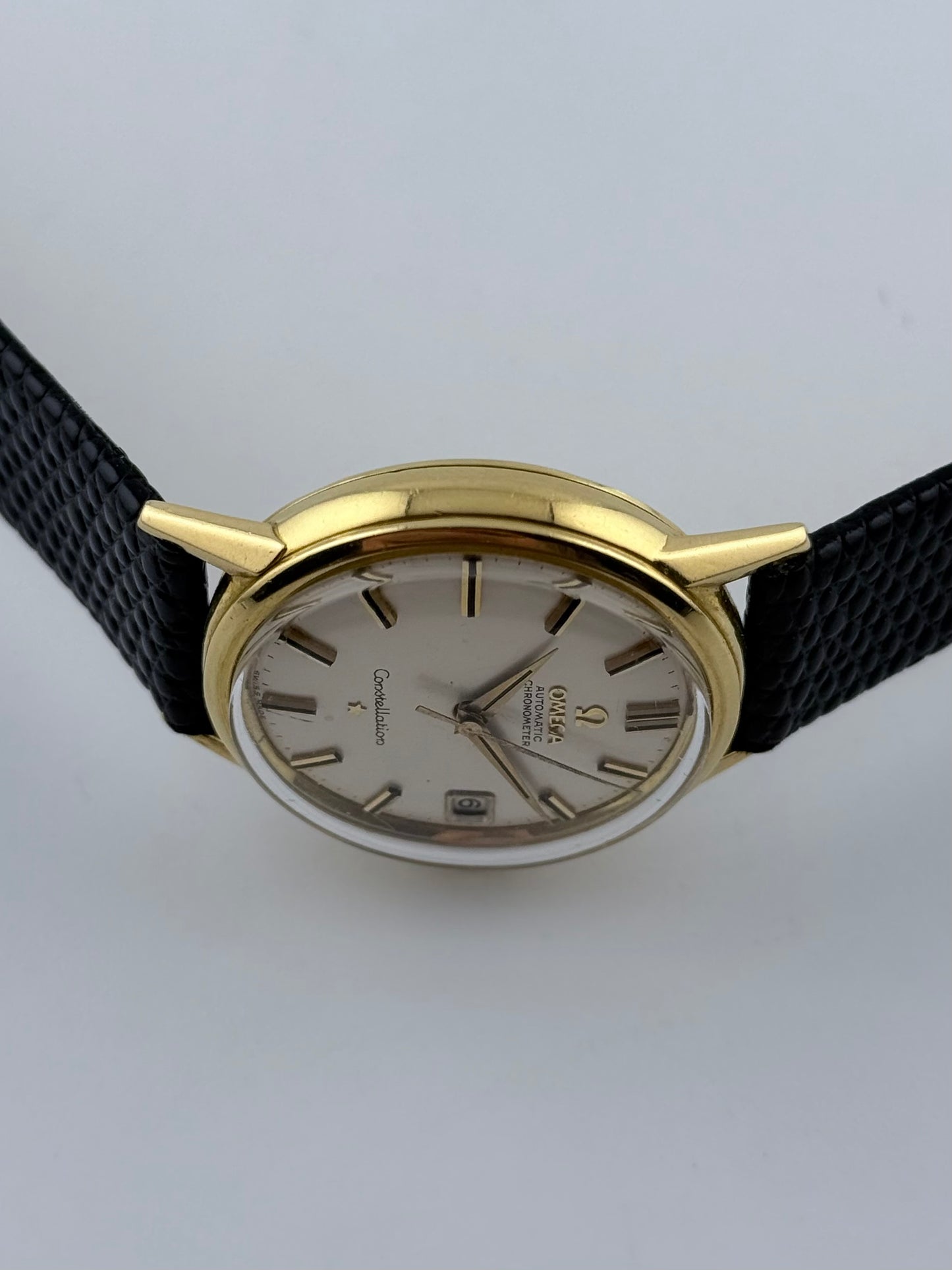 Omega Constellation Chronometer Automatic Date - 886 - Solid 18ct Gold - Rare