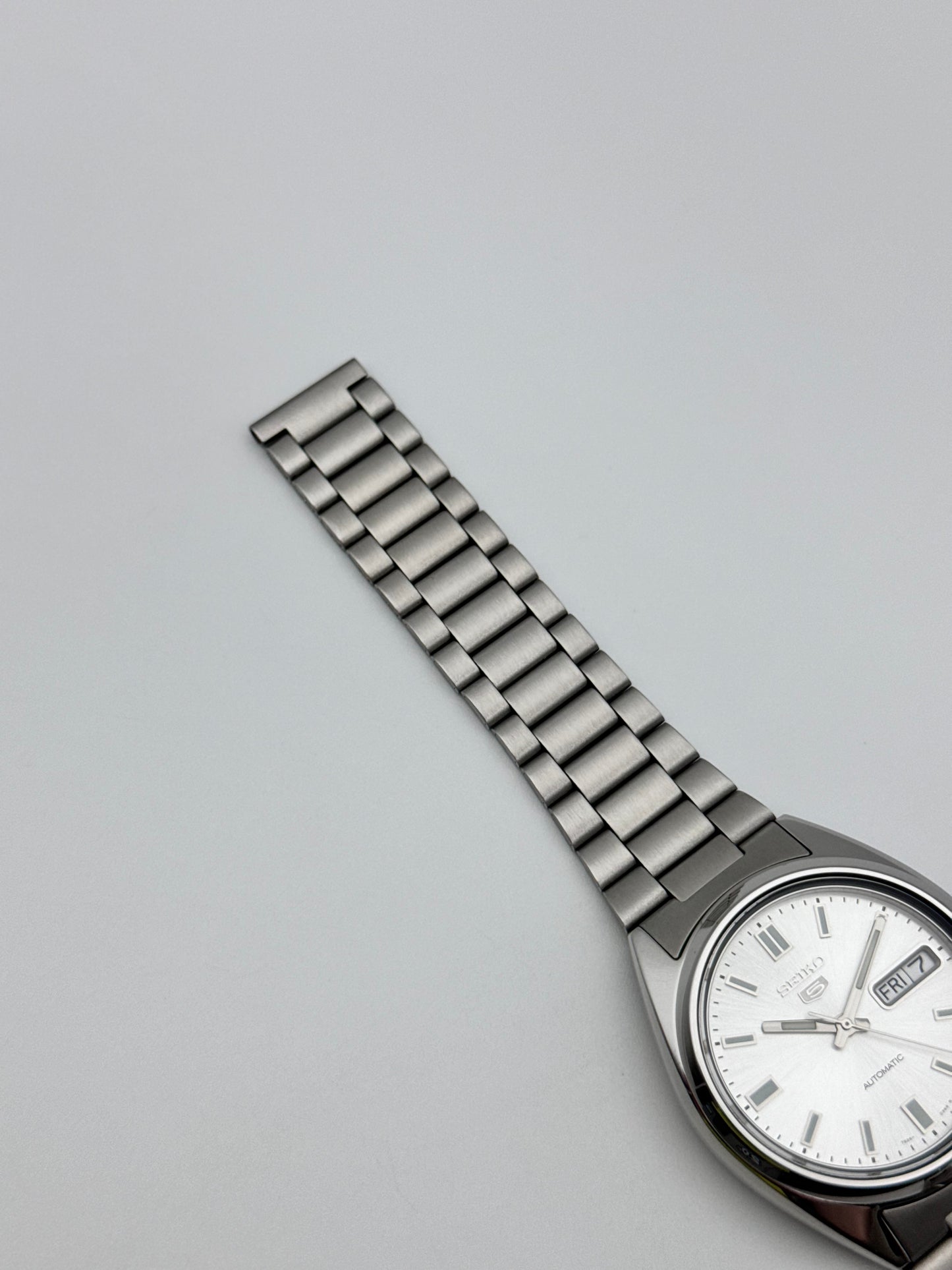 Seiko 5 Automatic 7S26-0480 - Box and Papers