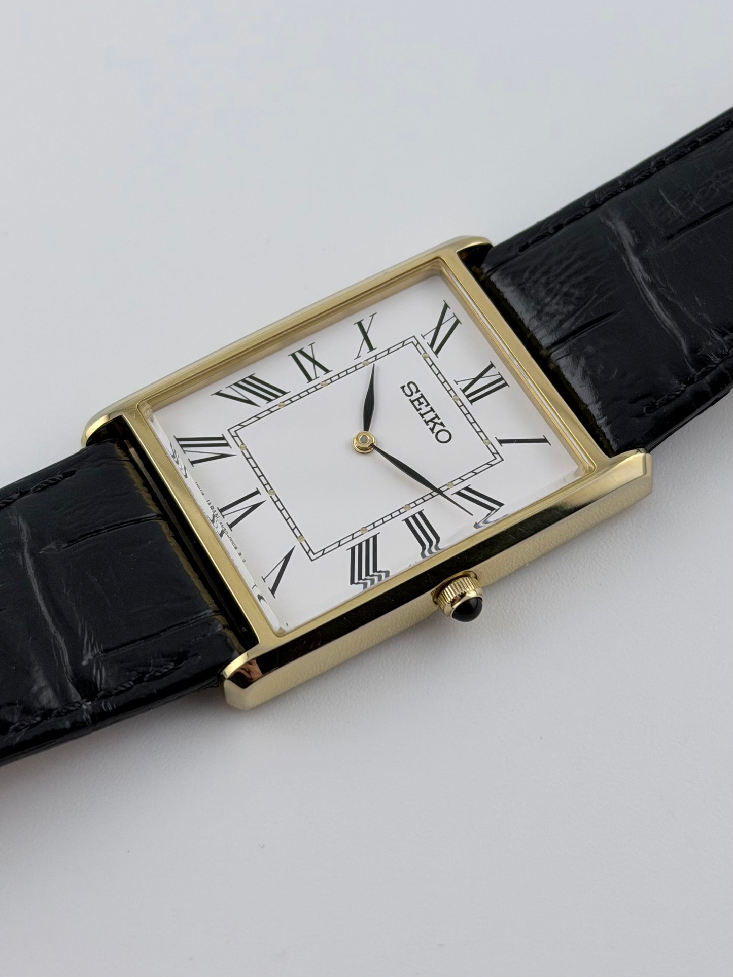 Seiko Tank Quartz 4N30-00G0