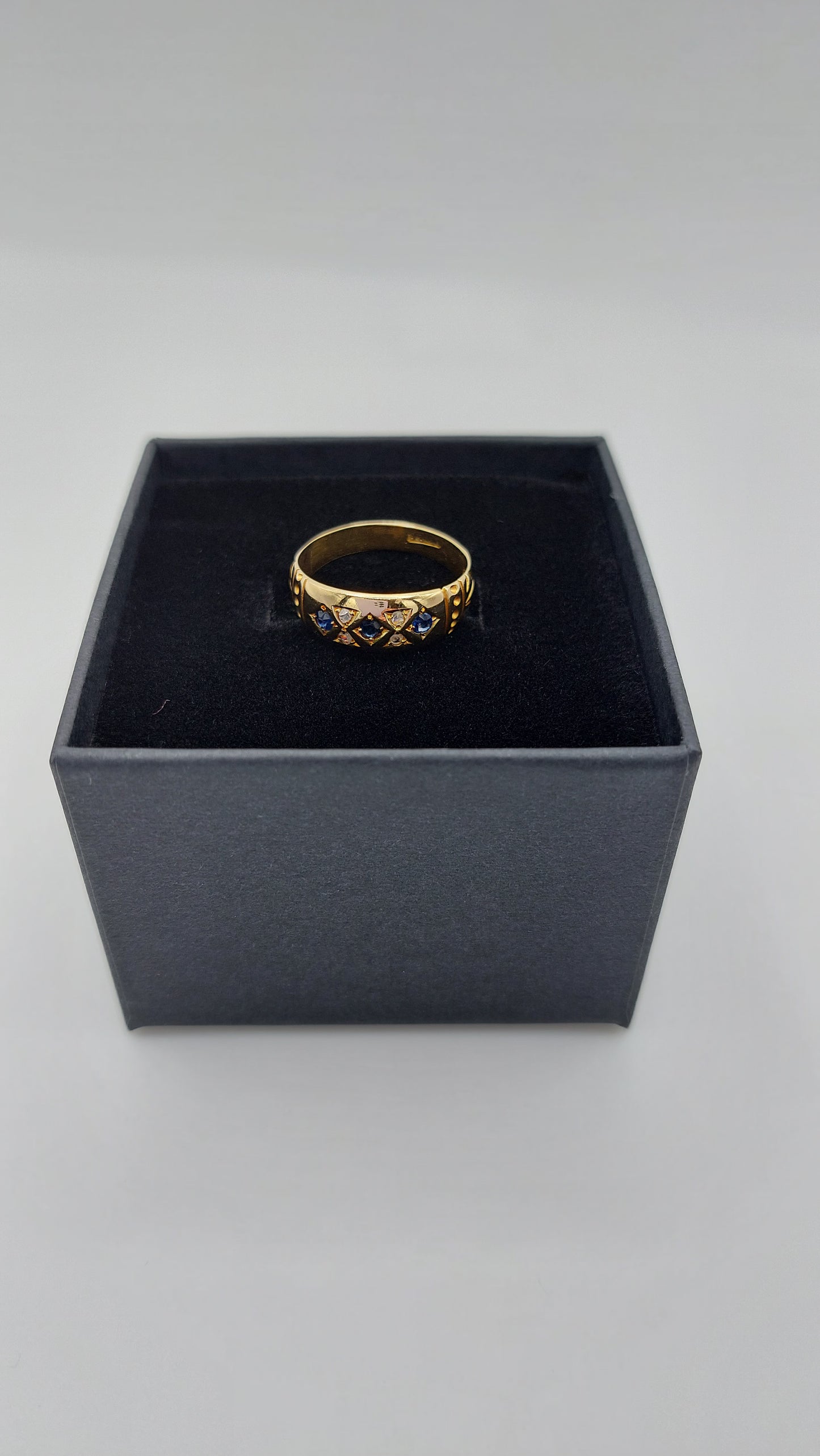 Sapphire and Diamond 18ct Gold Ring