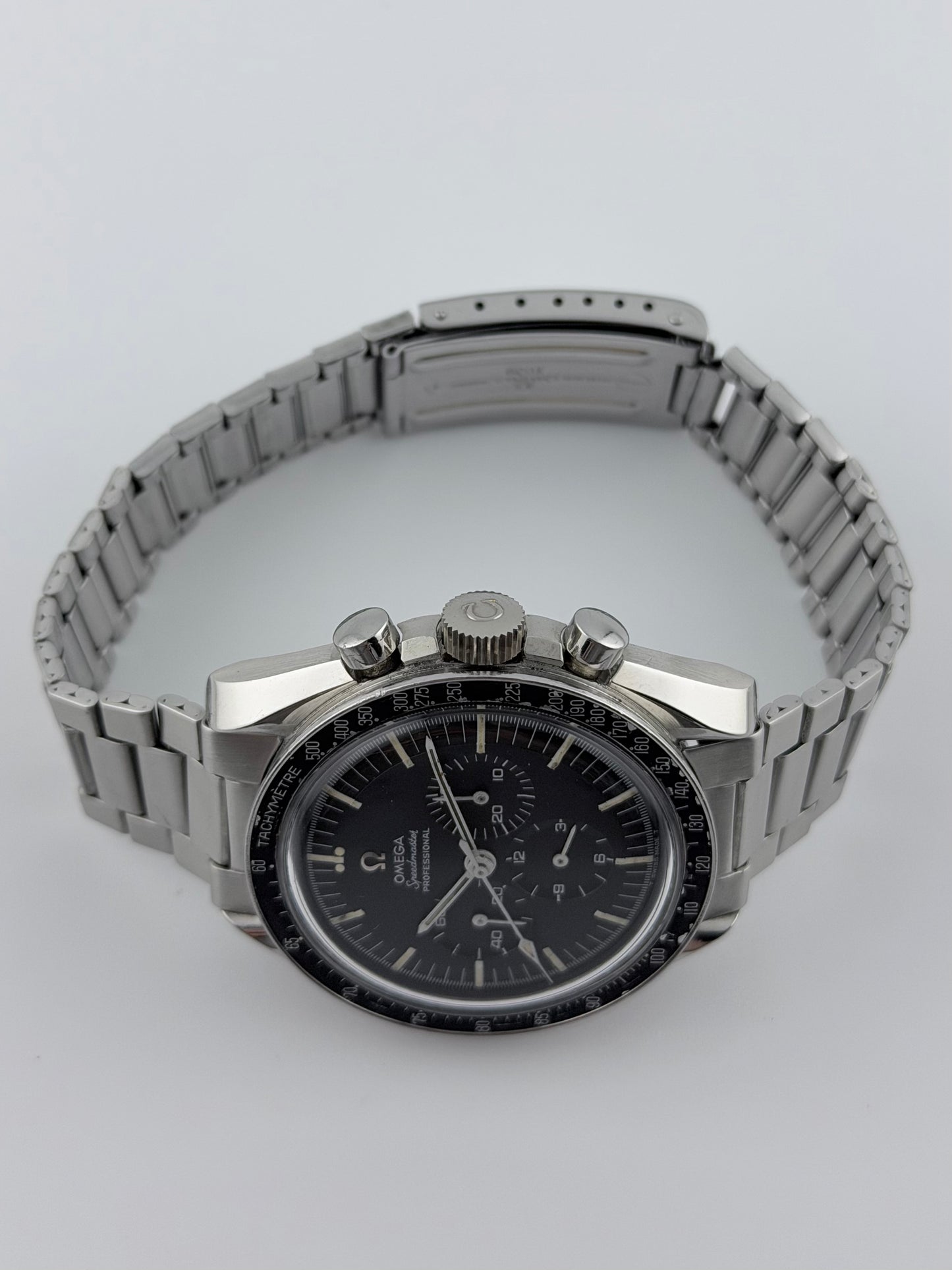 Omega Speedmaster 105.012-66 Manual Wind - The watch that went to the moon.