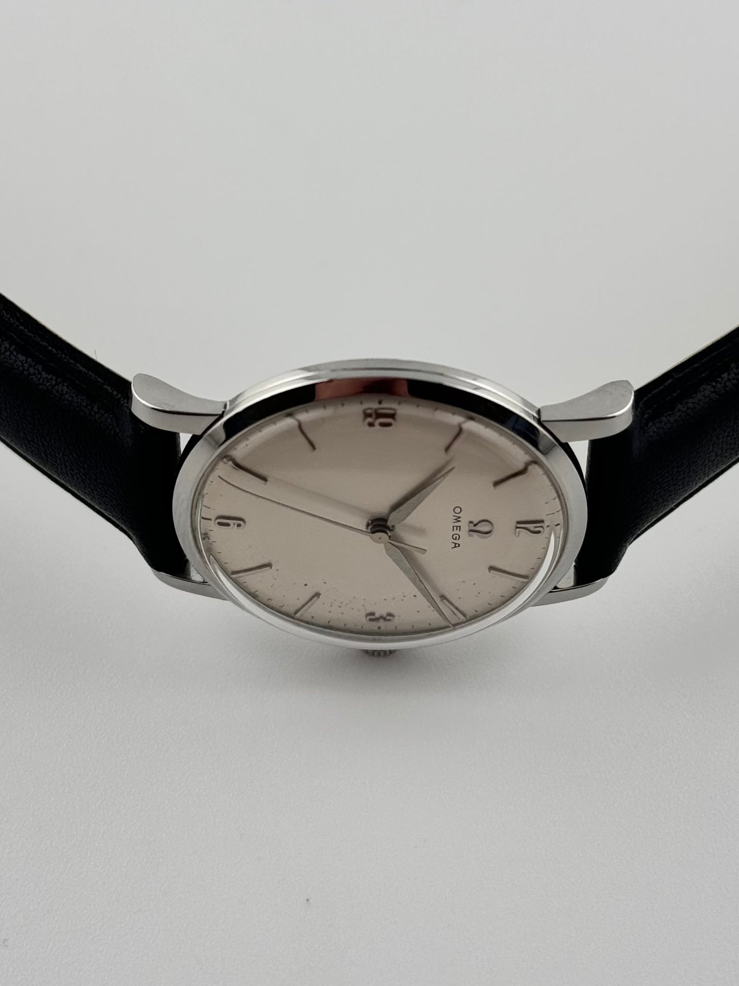 Omega Manual Wind - 14387