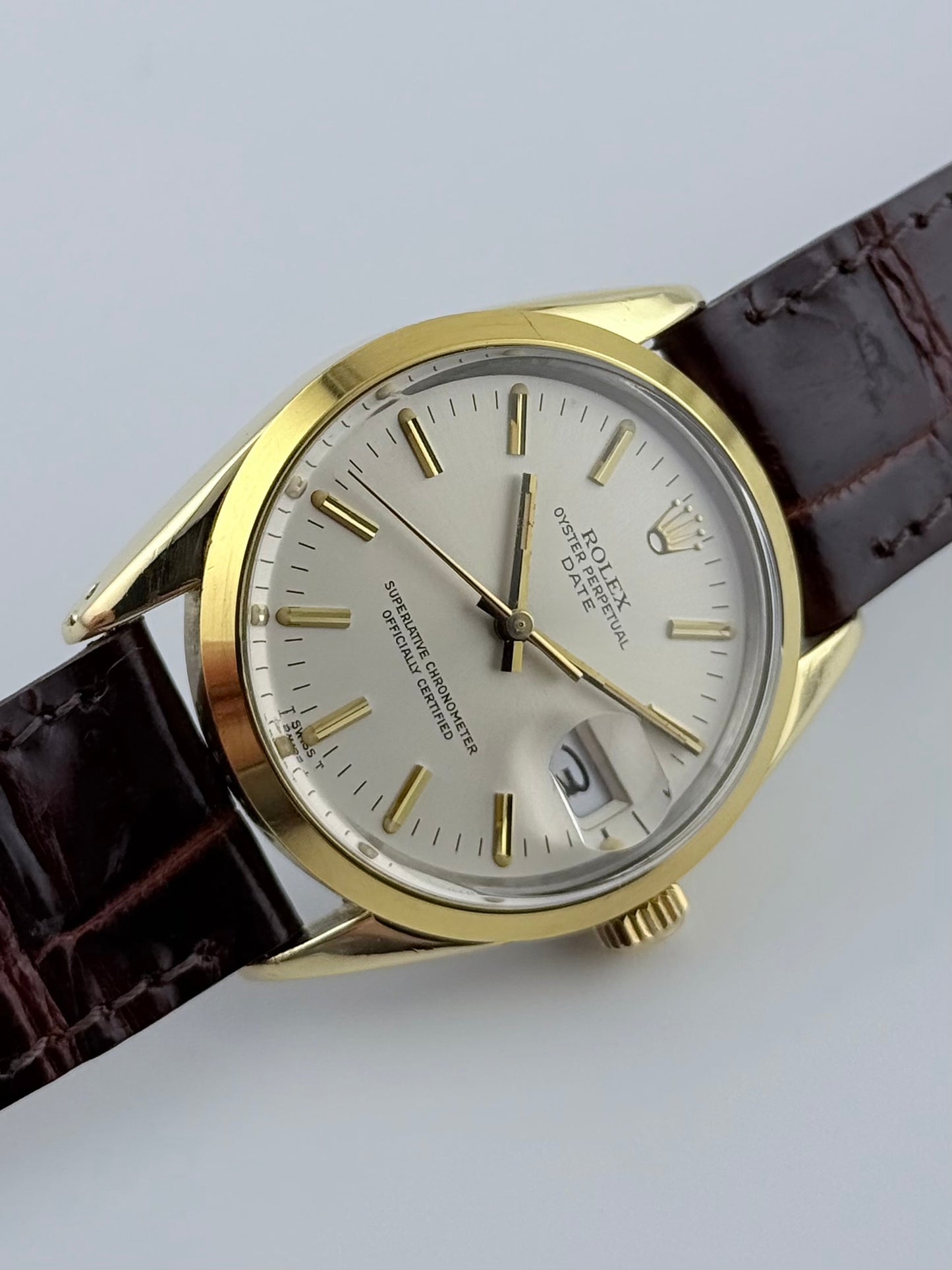 Rolex Oyster Perpetual Date Automatic - 15505