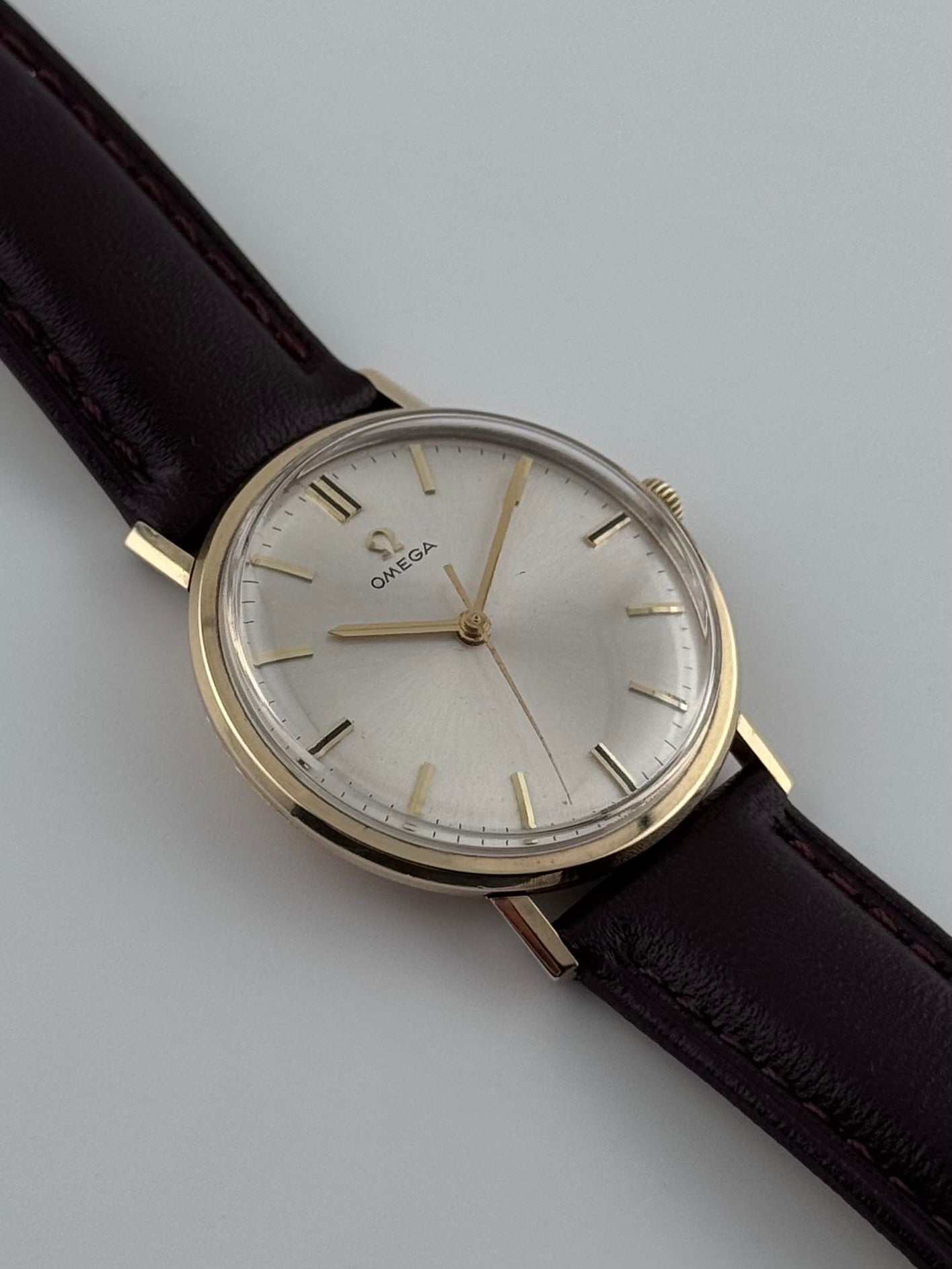 Omega Manual Wind 9ct Gold - 131.015