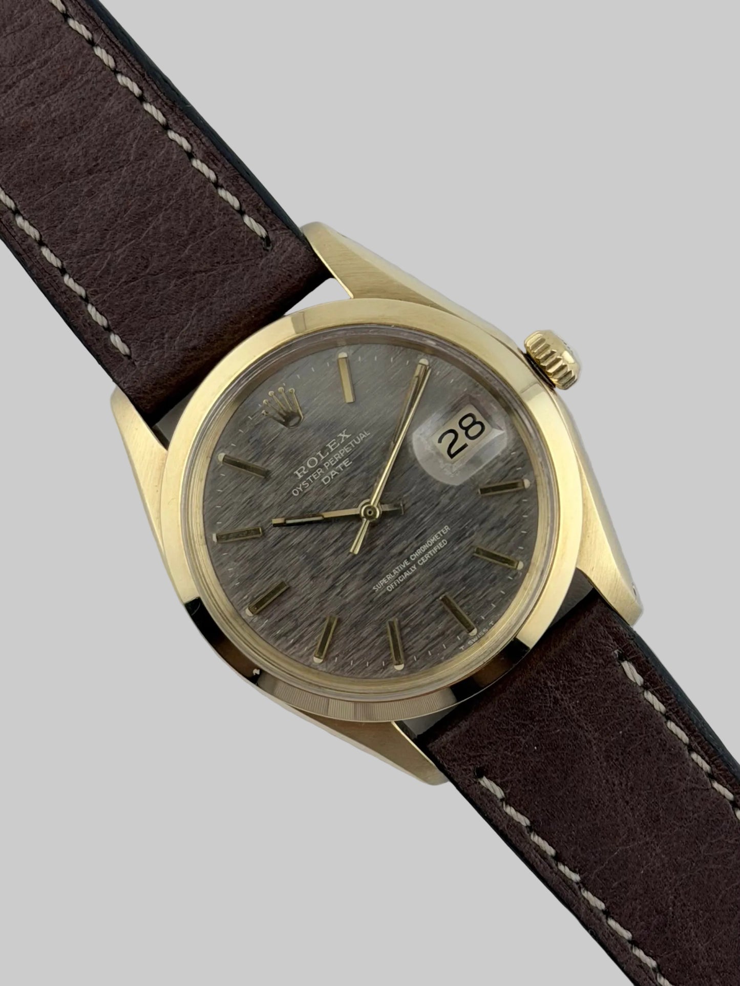 Rolex Oyster Perpetual Date Automatic - 1500 - 14k Gold - Rare Shantung Dial