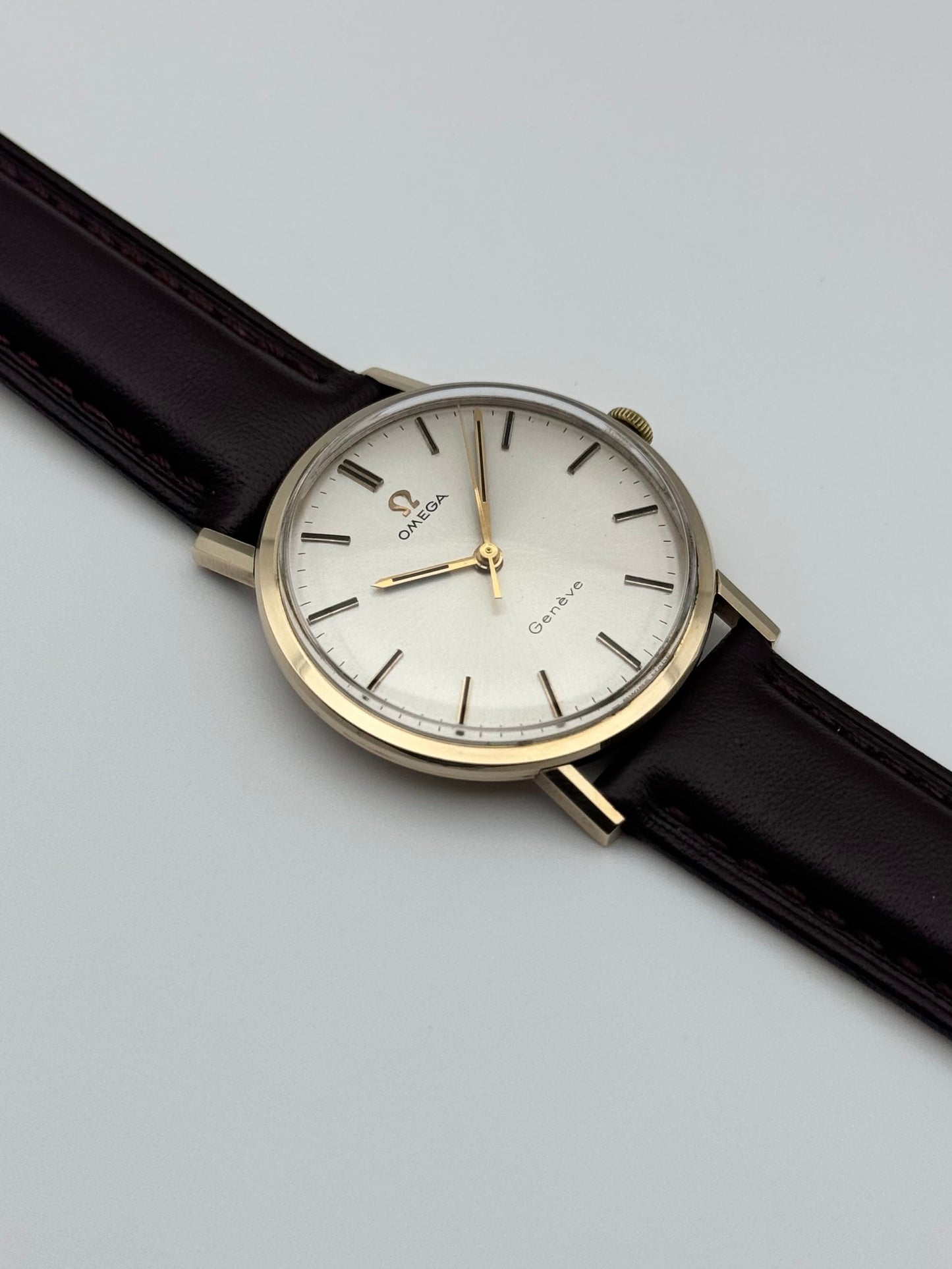Omega Geneve Manual Wind 9ct Gold 131.25016