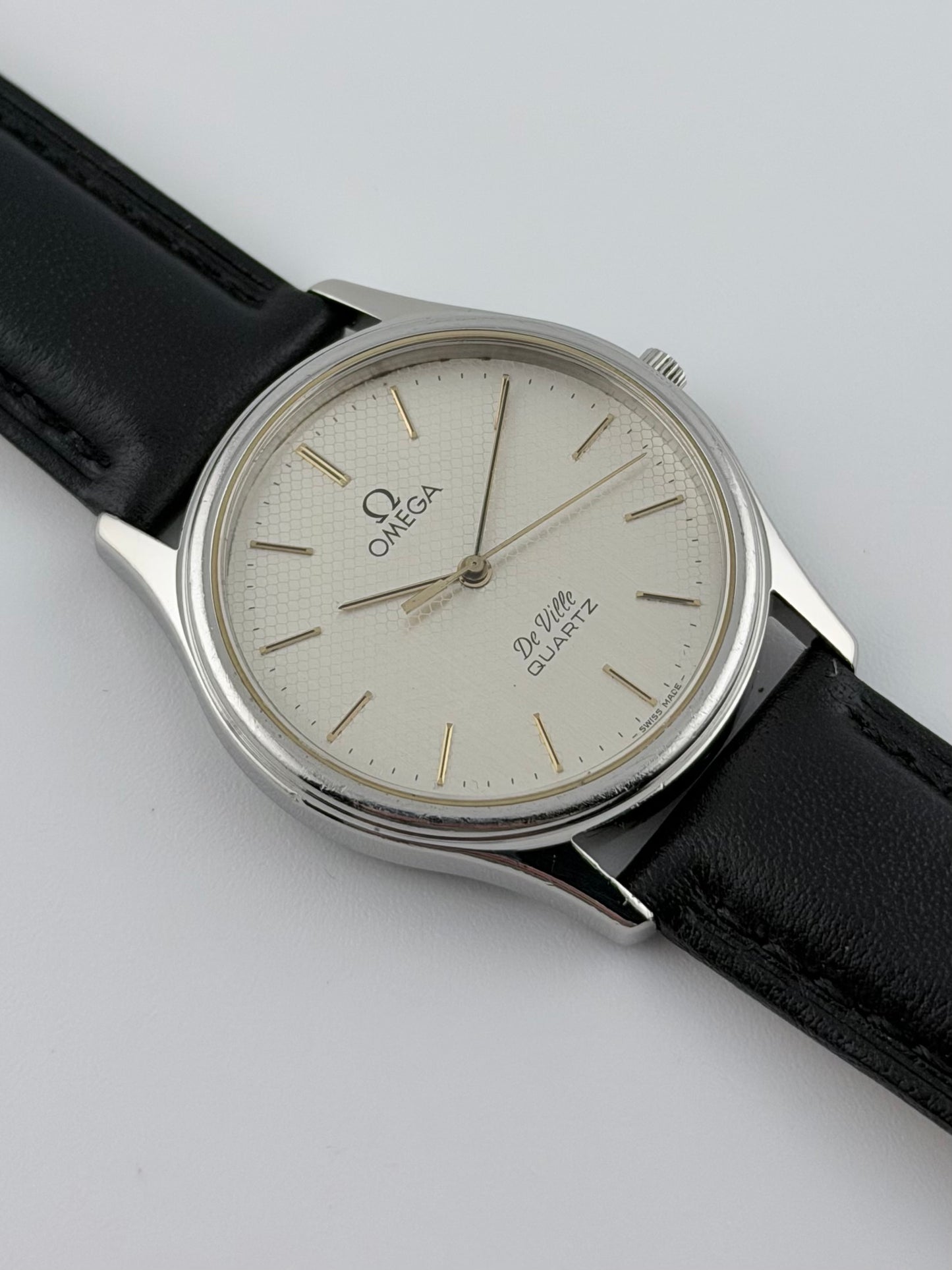 Omega De Ville Quartz - 195.0011 - Honeycomb Dial