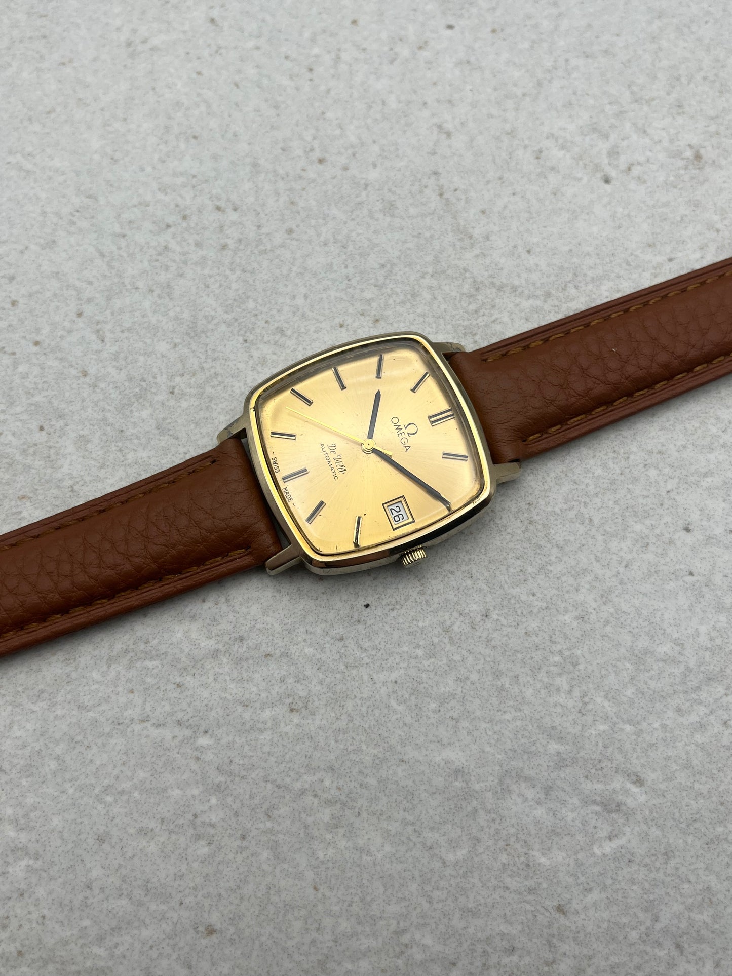 Omega DeVille Automatic Date 166.053