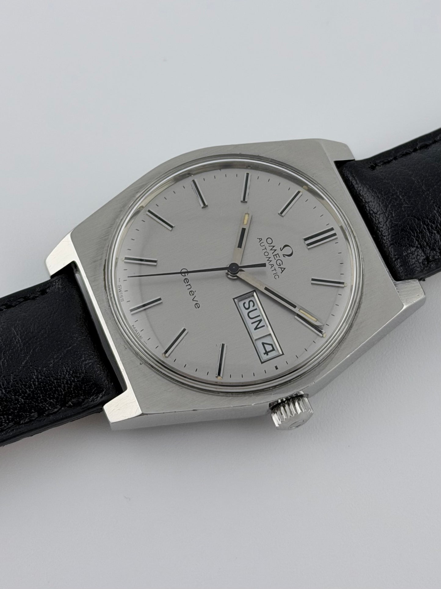 Omega Geneve Automatic Day-Date - 166.0120