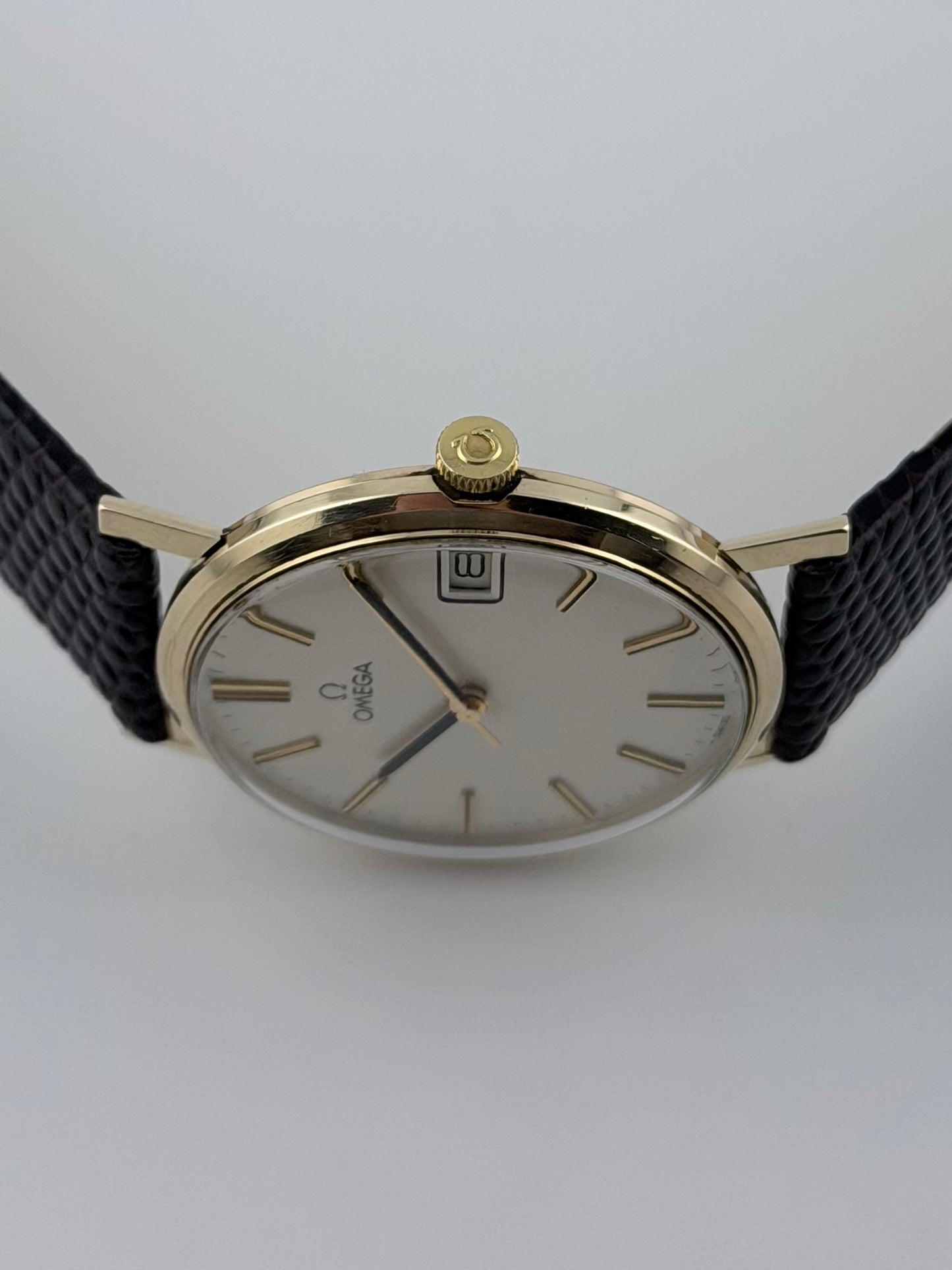 Omega Geneve Manual Wind 9ct Gold 132.5017
