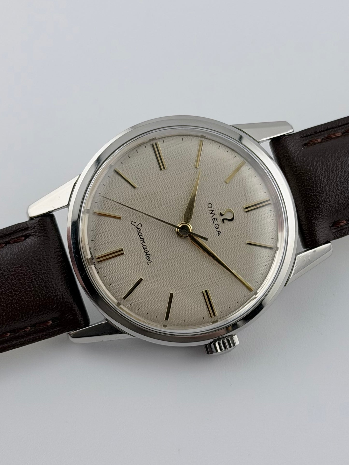 Omega Seamaster 14390 61 SC - Textured Dial