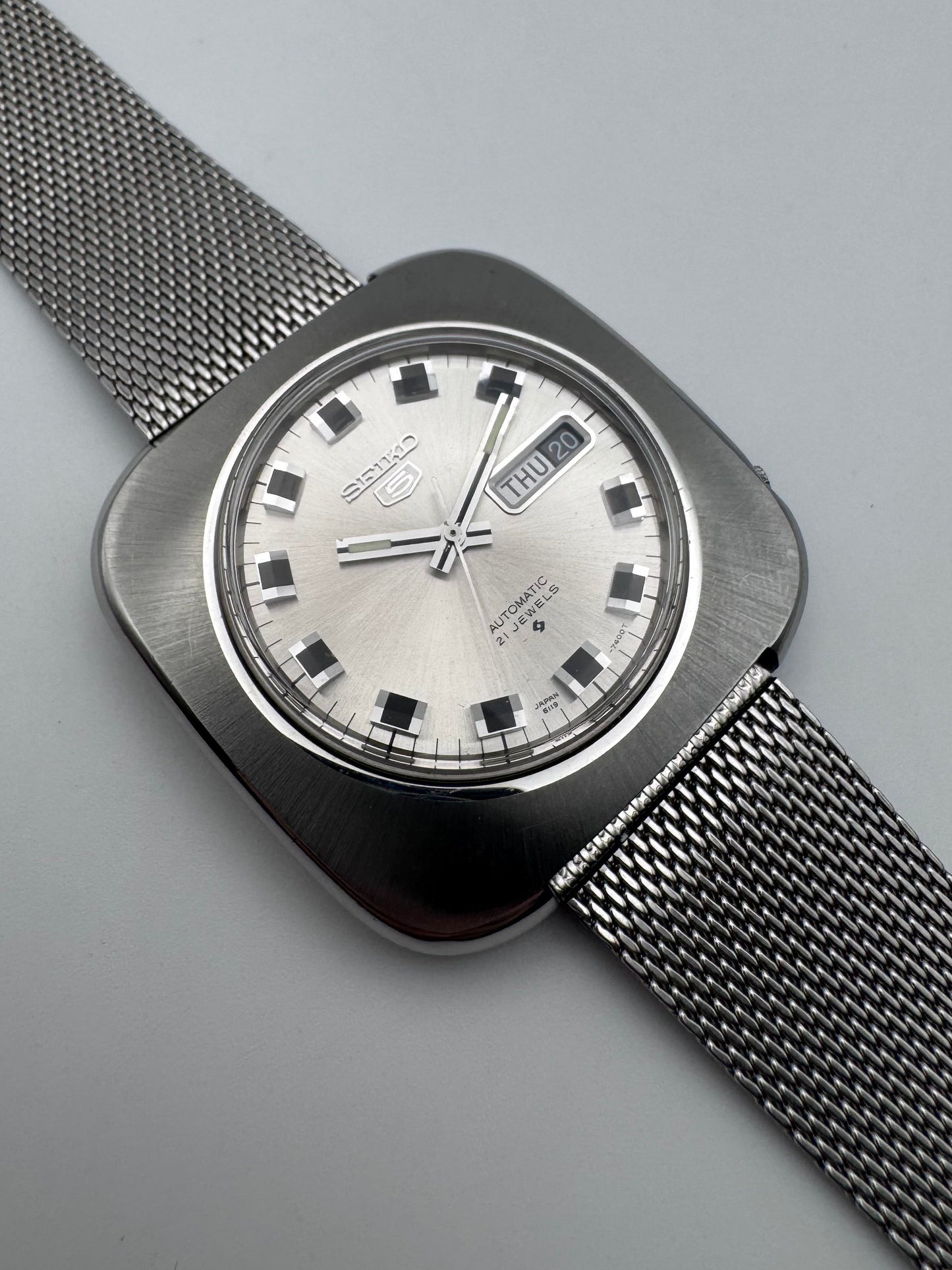 Seiko 5 Automatic Day-Date RARE papers-tag 6119-7400 - NNOS
