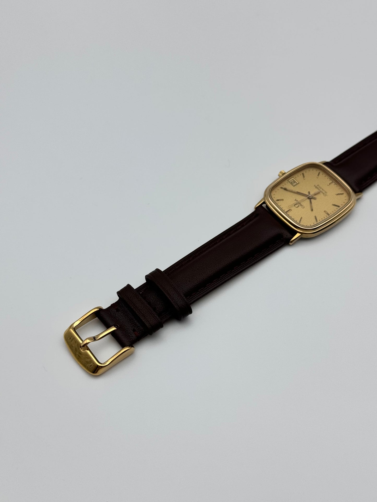 Omega Seamaster Tank Quartz Date 196.0267
