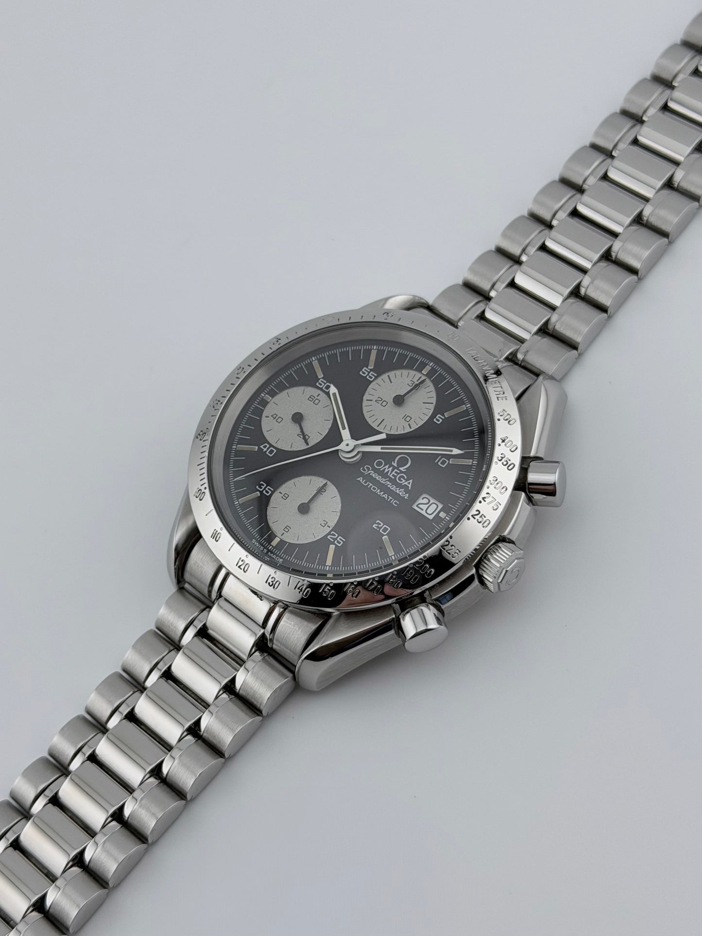Omega Speedmaster Automatic Date - 175.0043 - Rare Reverse Panda Dial