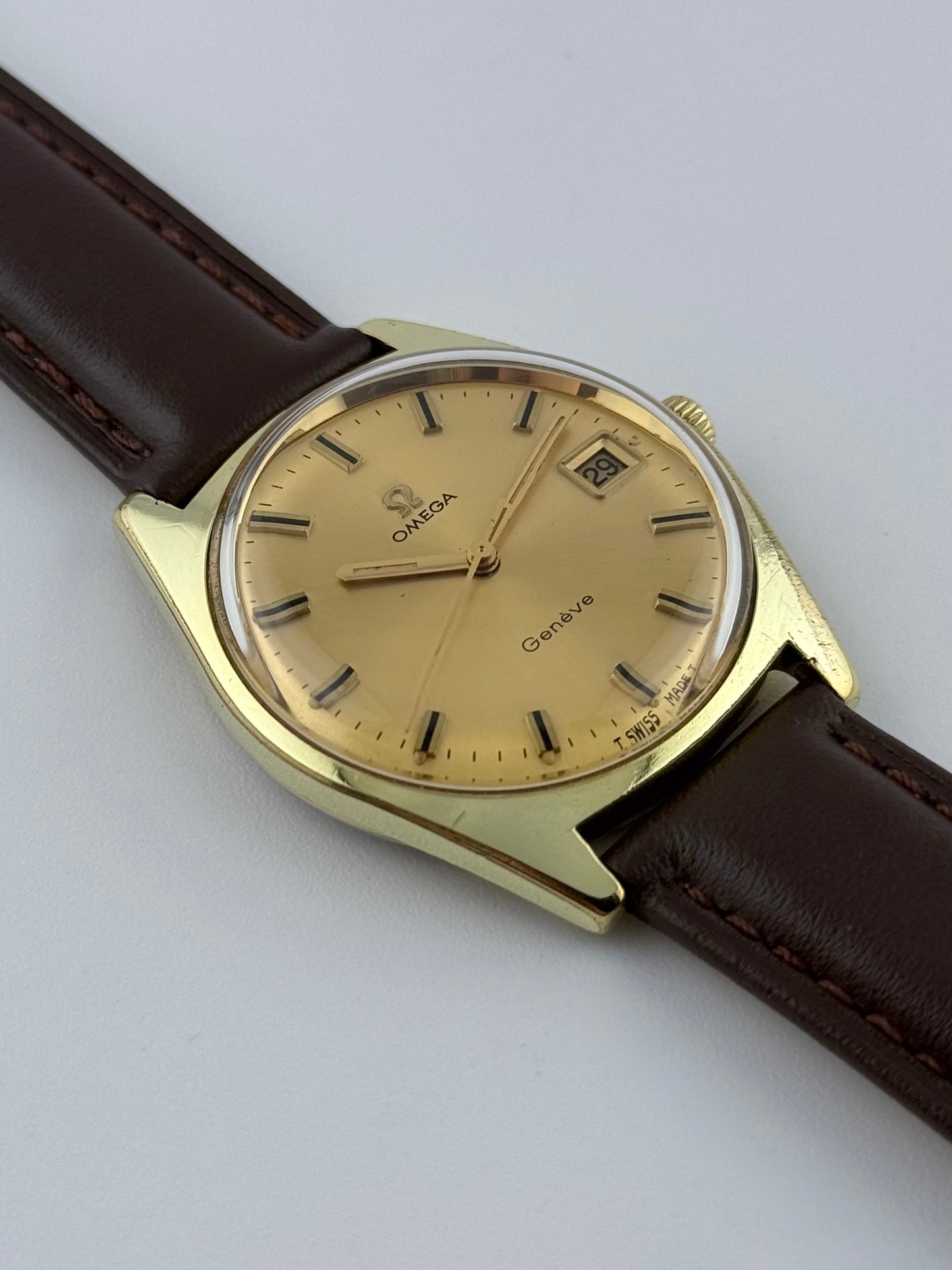 Omega Geneve Manual Wind - 135.041
