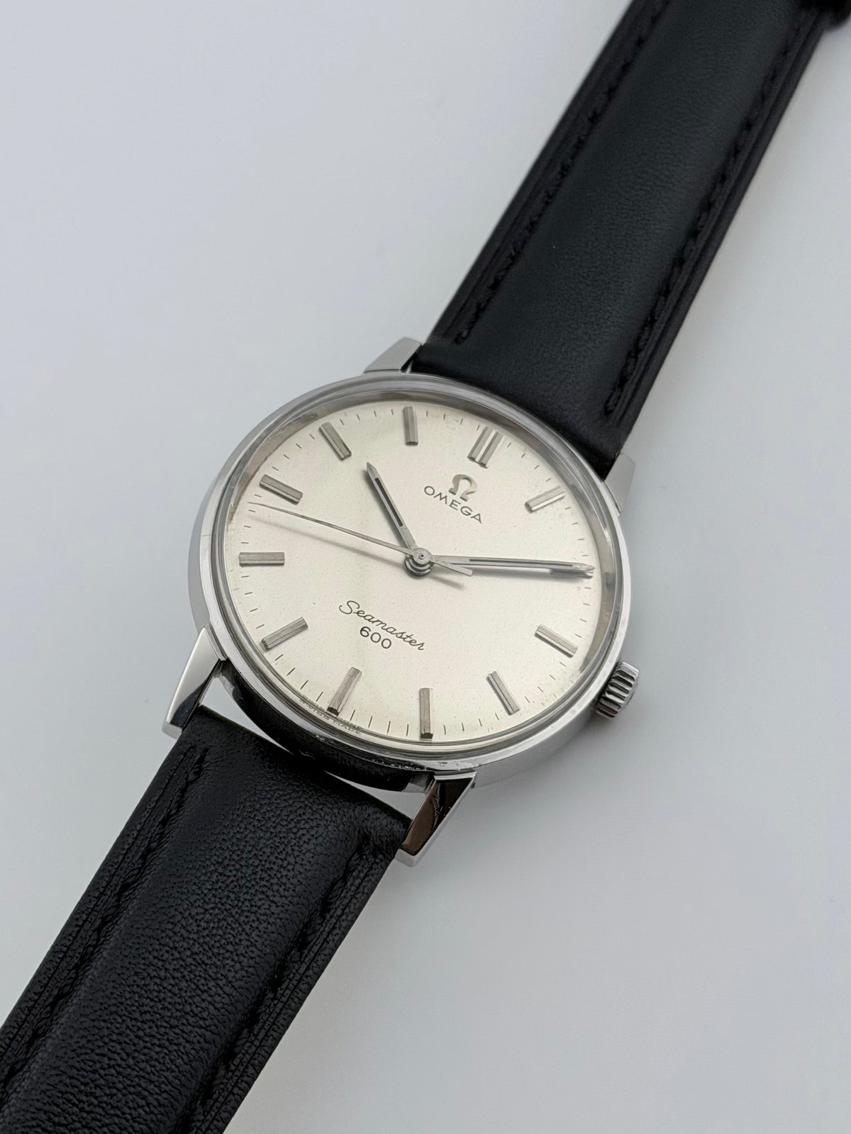 Omega Seamaster 600 Manual Wind - 135.011