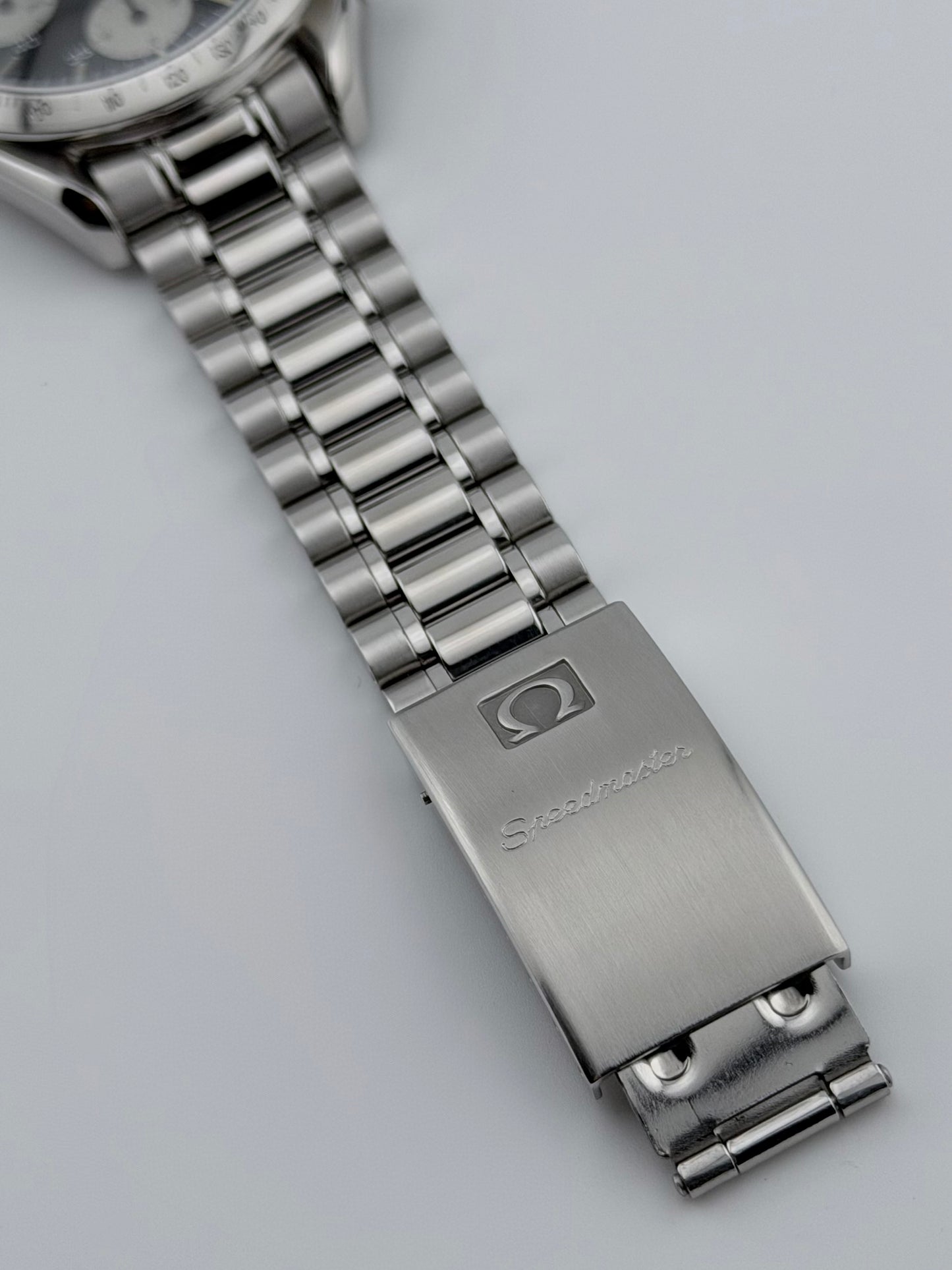 Omega Speedmaster Automatic Date - 175.0043 - Rare Reverse Panda Dial