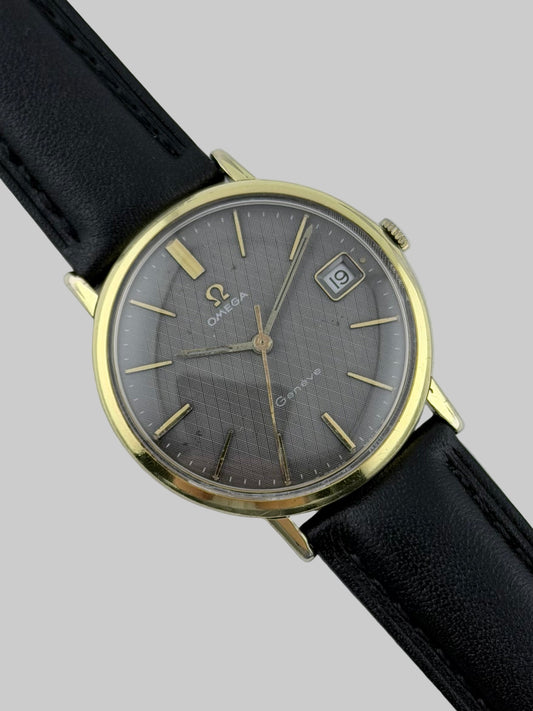 Omega Geneve Manual Date 132.00019 - Grey Linen Dial