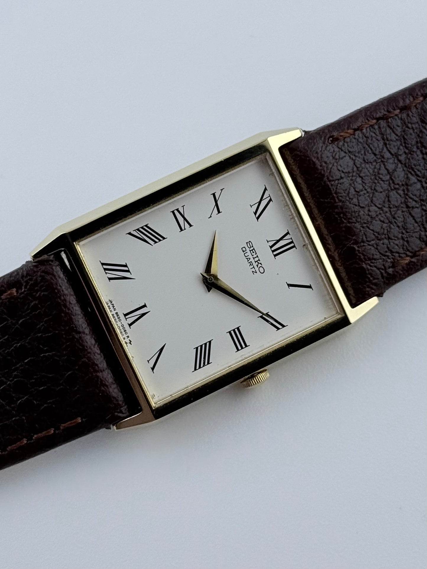 Seiko Tank Quartz 8620-5019