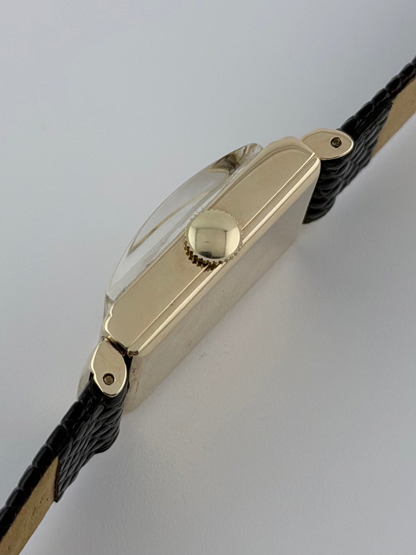 Jaeger LeCoultre Tank Manual Wind Sub Seconds - 14ct Solid Gold - Rare