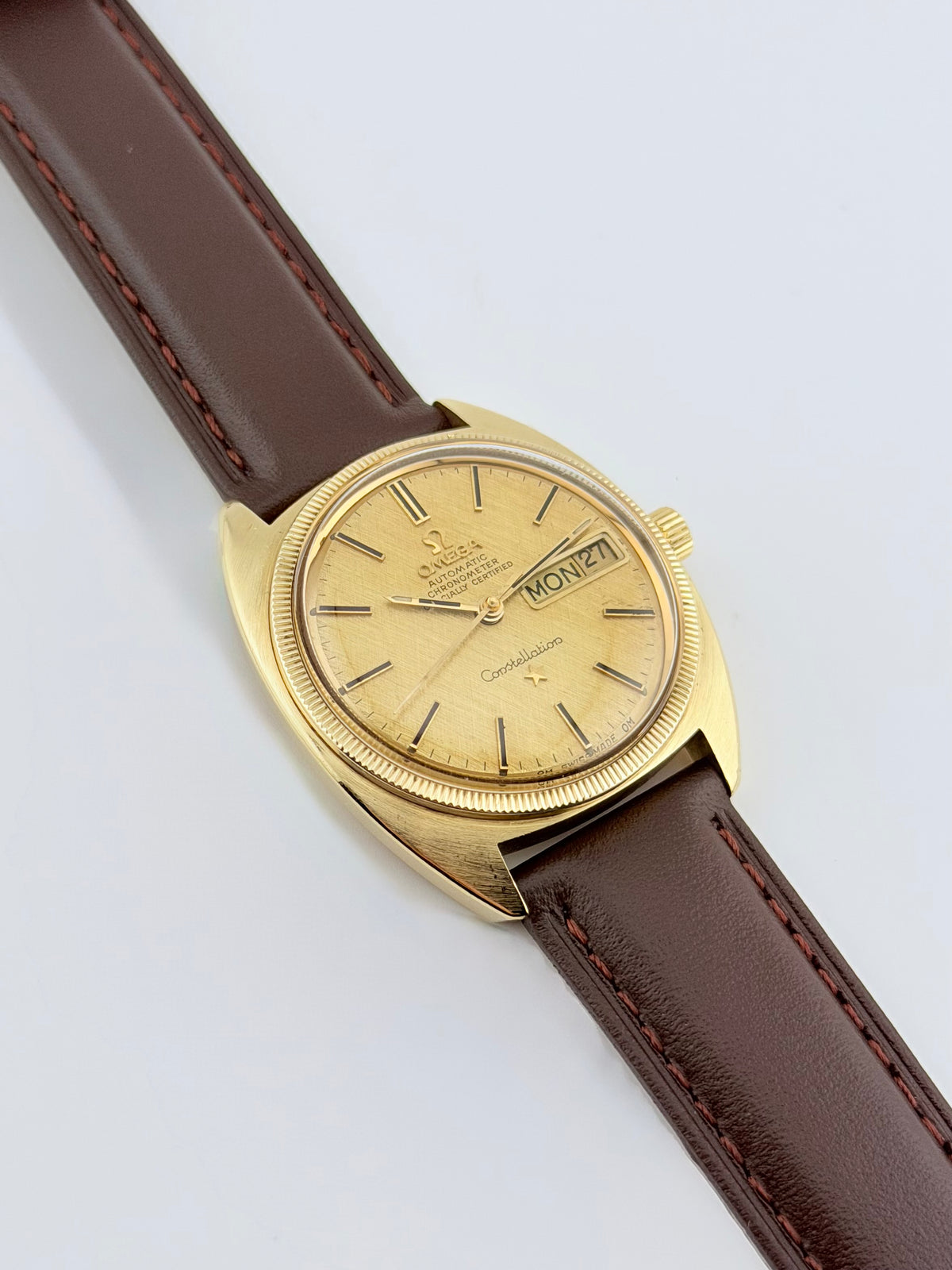 Omega Constellation Chronometer Automatic Day-Date - 18kt Gold Case and Dial - 168.029