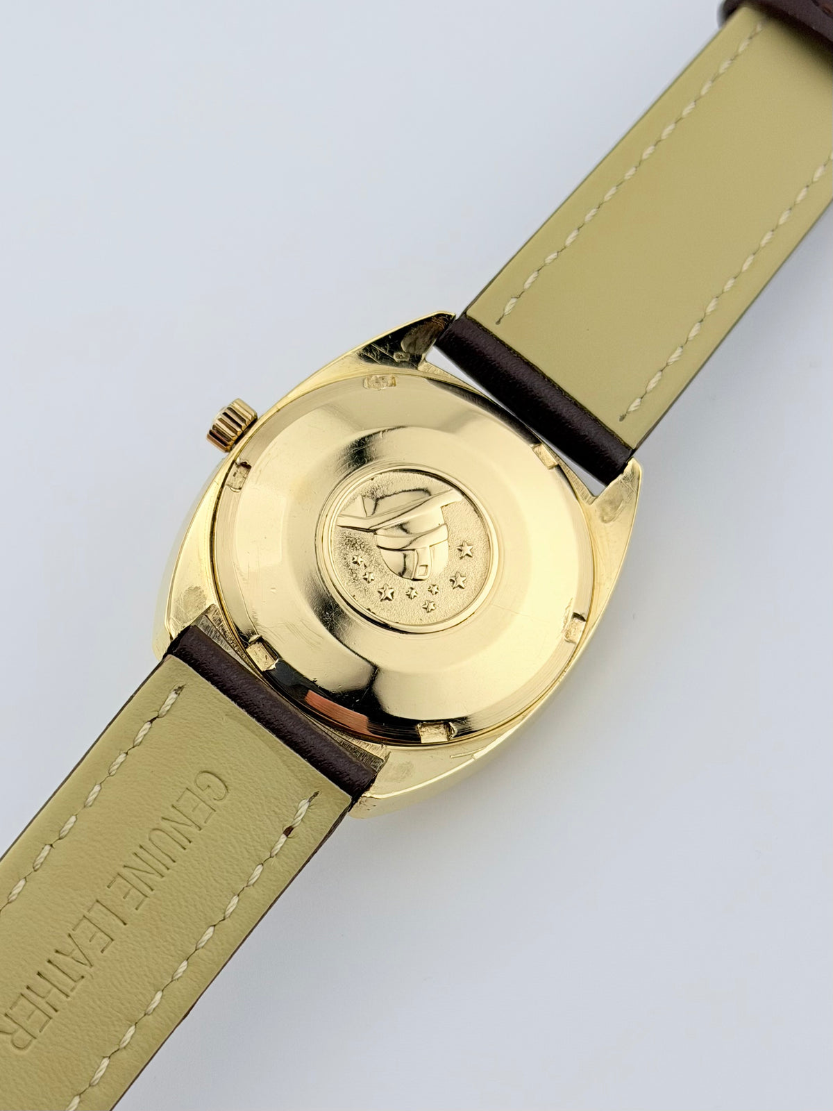 Omega Constellation Chronometer Automatic Day-Date - 18kt Gold Case and Dial - 168.029