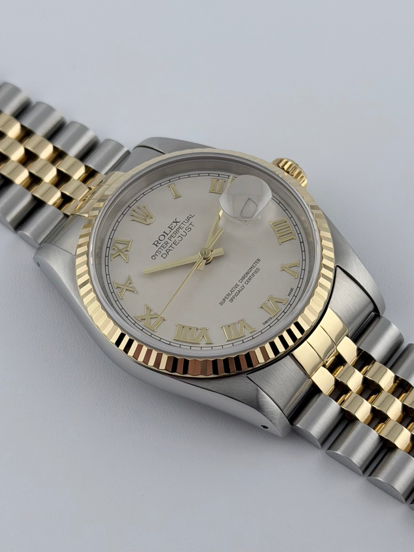 Rolex Datejust Oyster Perpetual 16233 - Rare Pyramid Dial - Original Box
