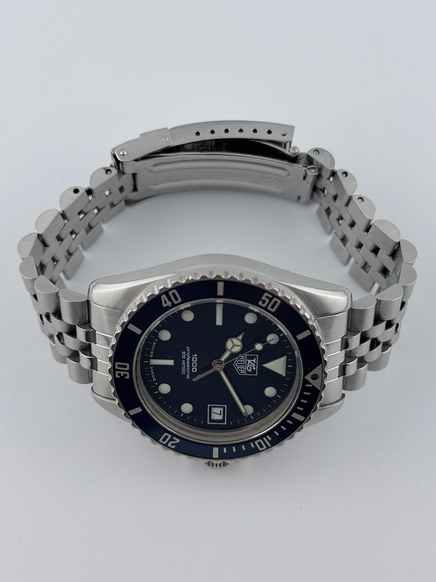 Tag Heuer Professional 1000 Quartz Date 200m 980.613N - Blue Dial