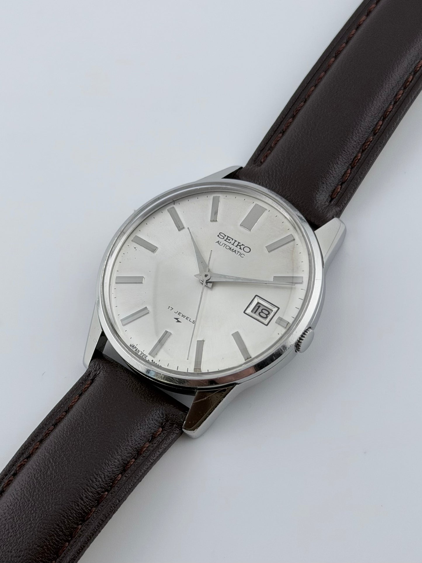 Seiko Automatic Date 17j 7005-2000